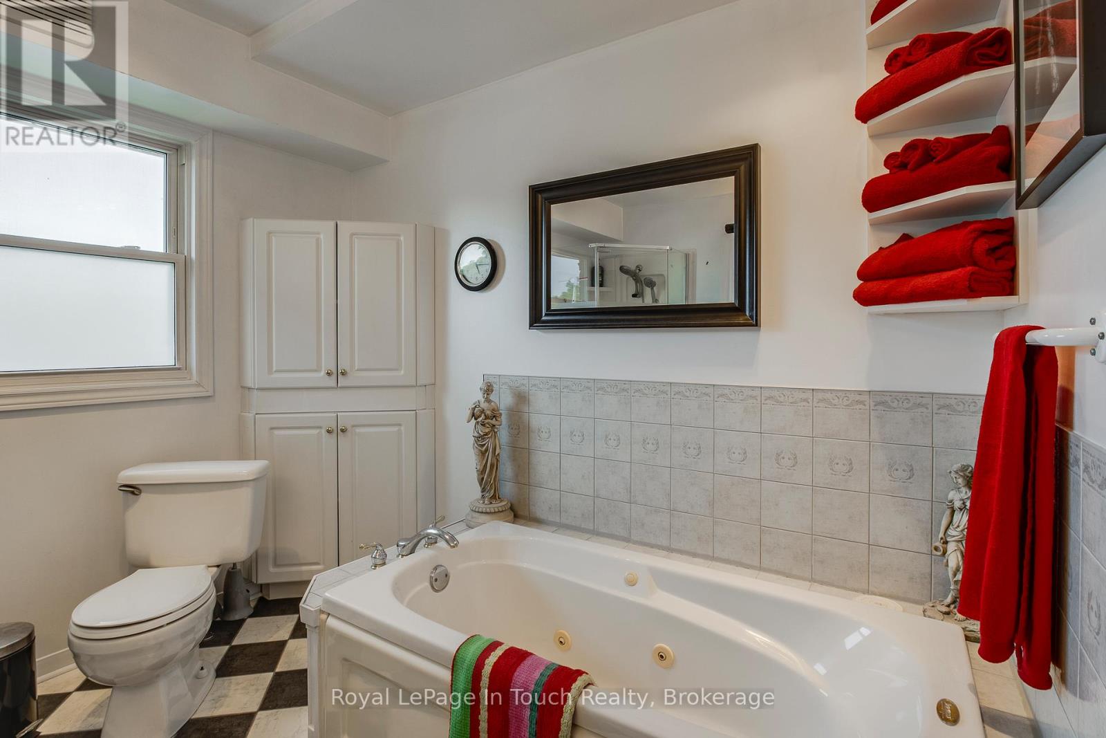 206 Lindsay Street, Midland, Ontario  L4R 2T9 - Photo 12 - S12233483