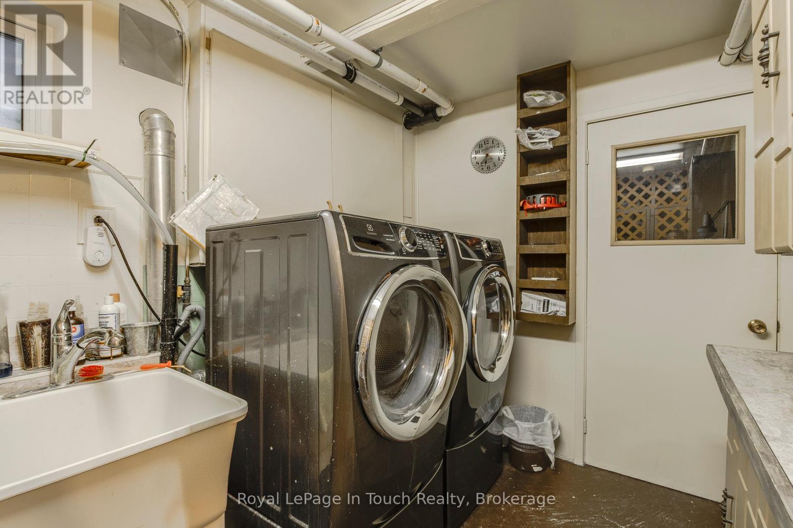 206 Lindsay Street, Midland, Ontario  L4R 2T9 - Photo 40 - S12233483