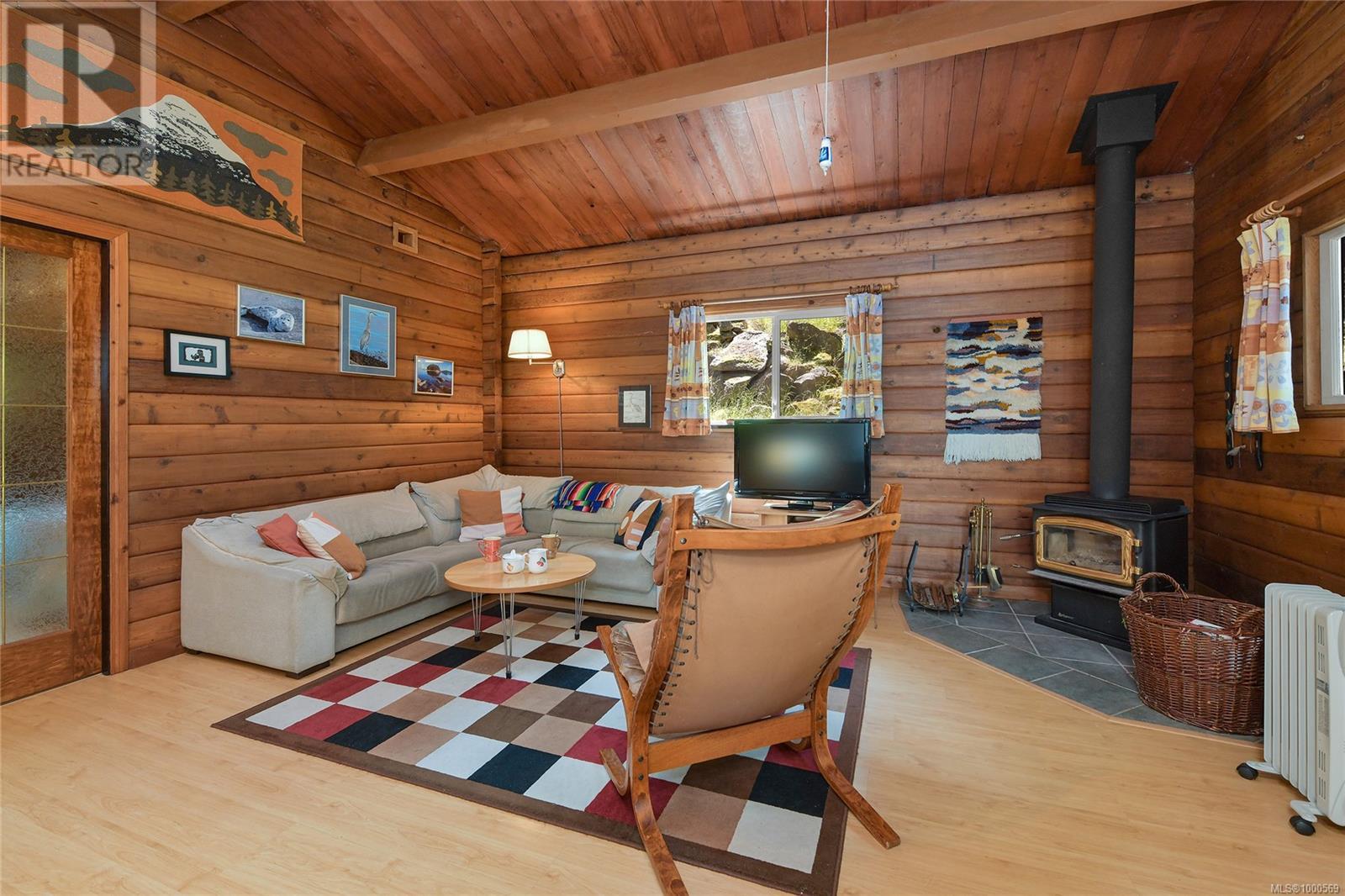 Property at 177 Mariners Way image 4