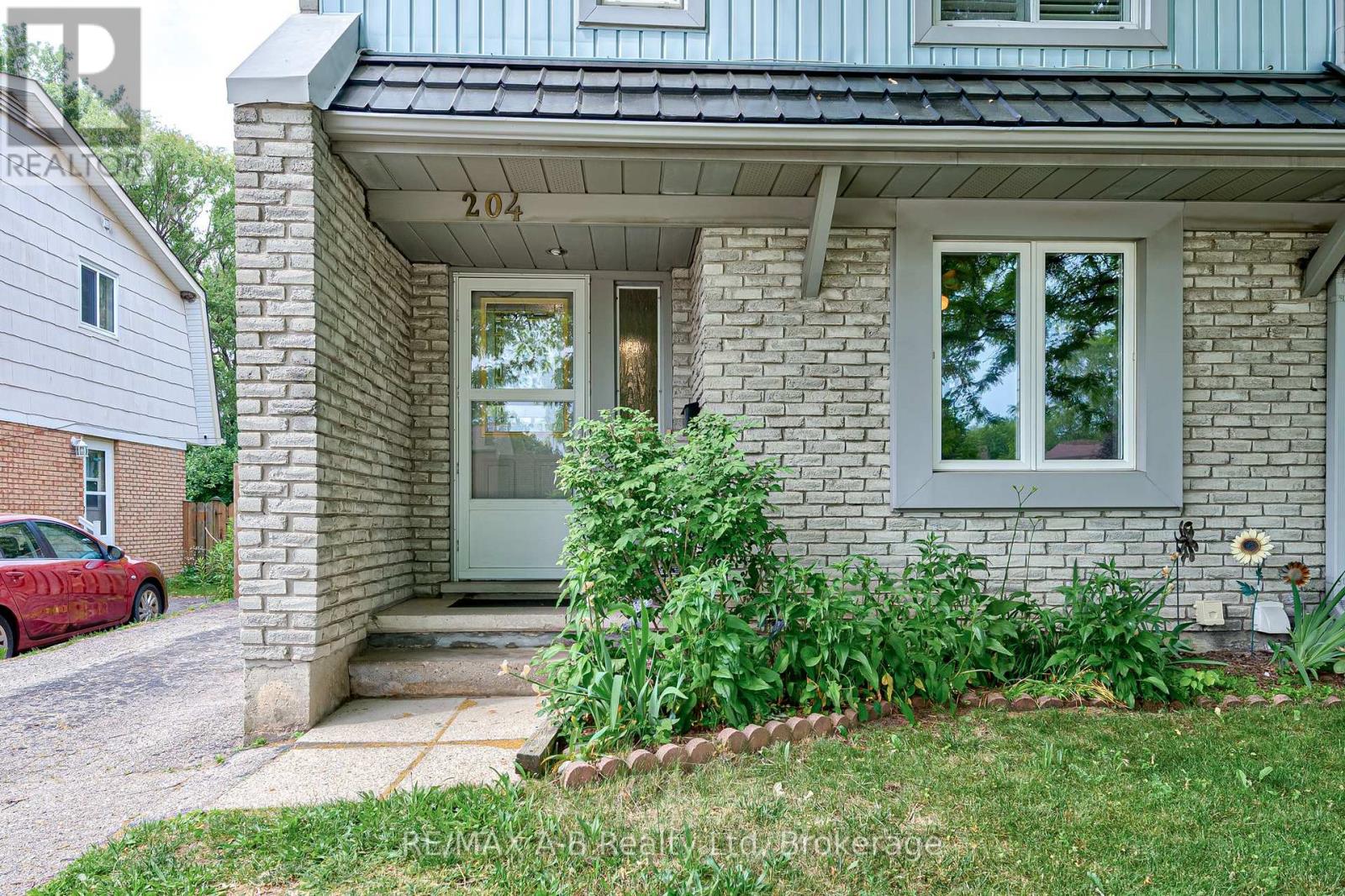 Property at 204 FERGUSON AVENUE image 4