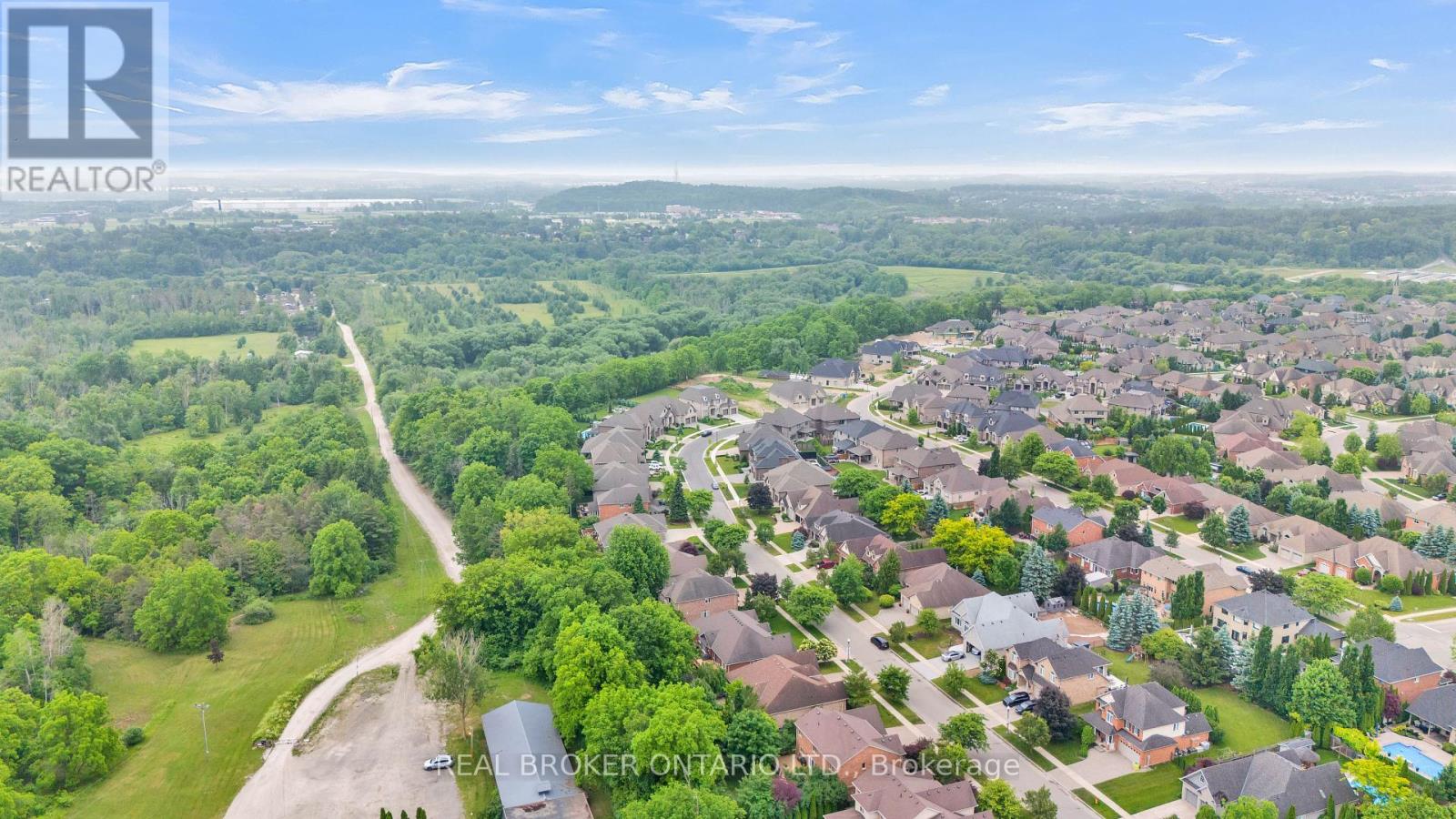 44 Pioneer Ridge Drive, Kitchener, Ontario  N2P 0G6 - Photo 45 - X12163761