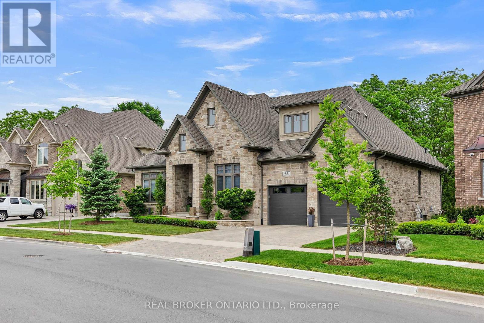 44 Pioneer Ridge Drive, Kitchener, Ontario  N2P 0G6 - Photo 50 - X12163761
