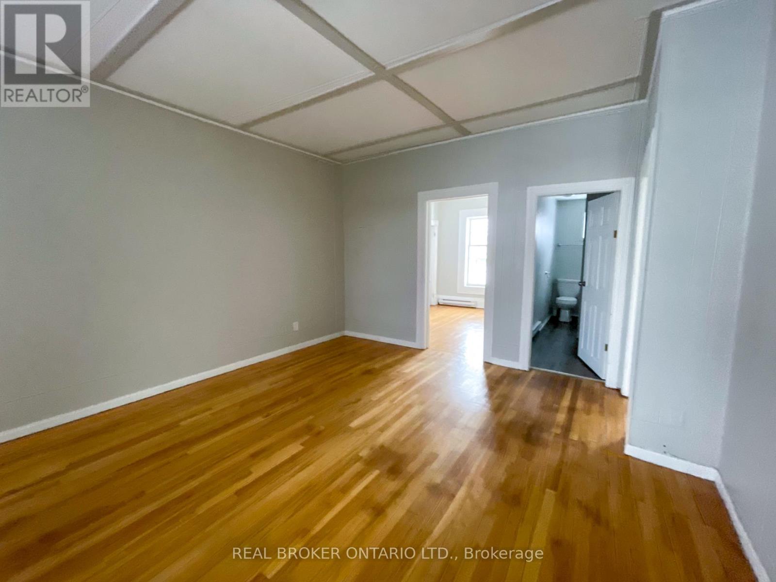 20 King Street, North Dundas, Ontario  K0C 1H0 - Photo 14 - X12233496