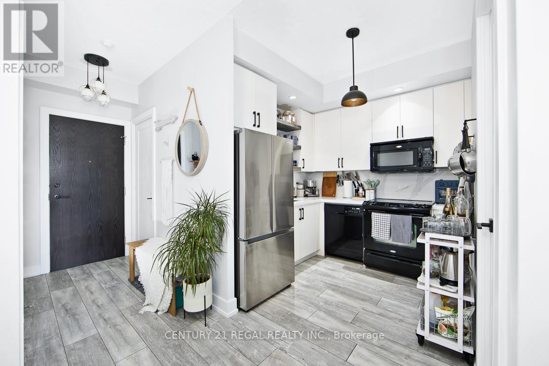 406 - 120 Homewood Avenue, Toronto (North St. James Town), Ontario  M4Y 2J3 - Photo 11 - C12233351