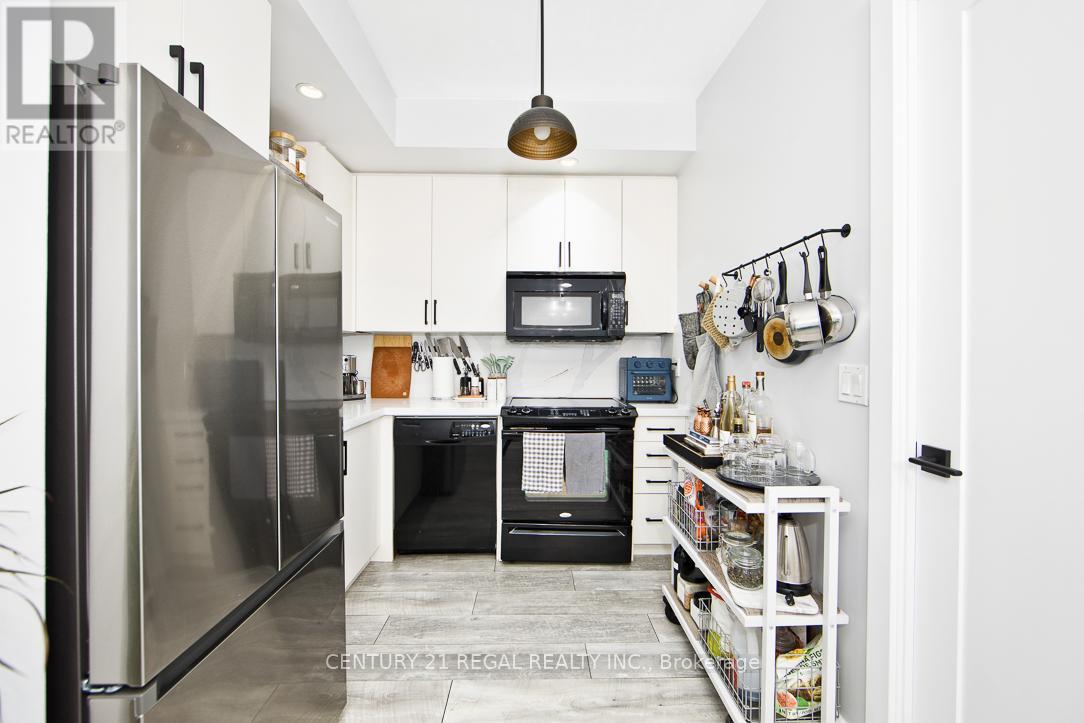 406 - 120 Homewood Avenue, Toronto (North St. James Town), Ontario  M4Y 2J3 - Photo 12 - C12233351