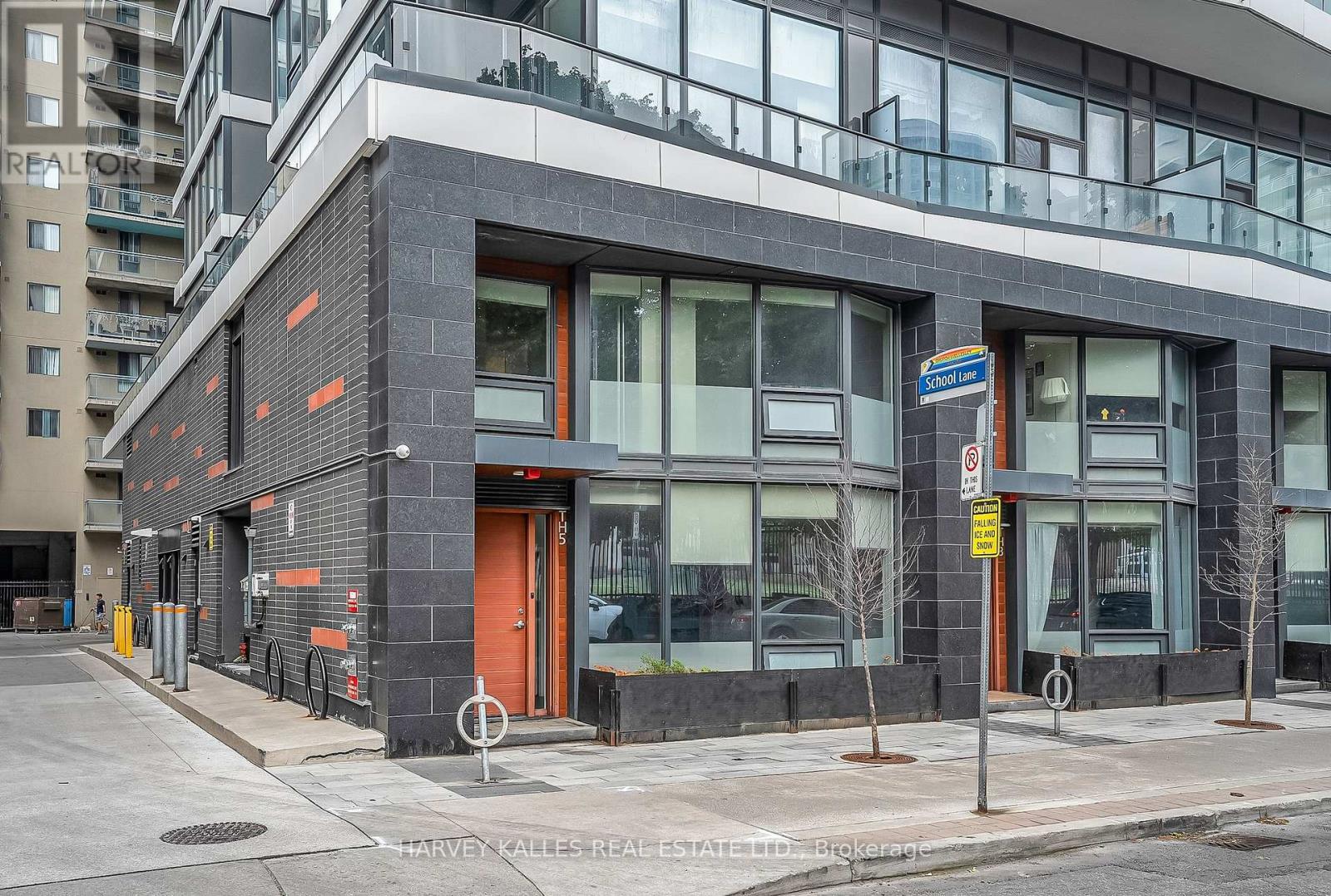 Property at TH5 - 85 WOOD STREET image 1