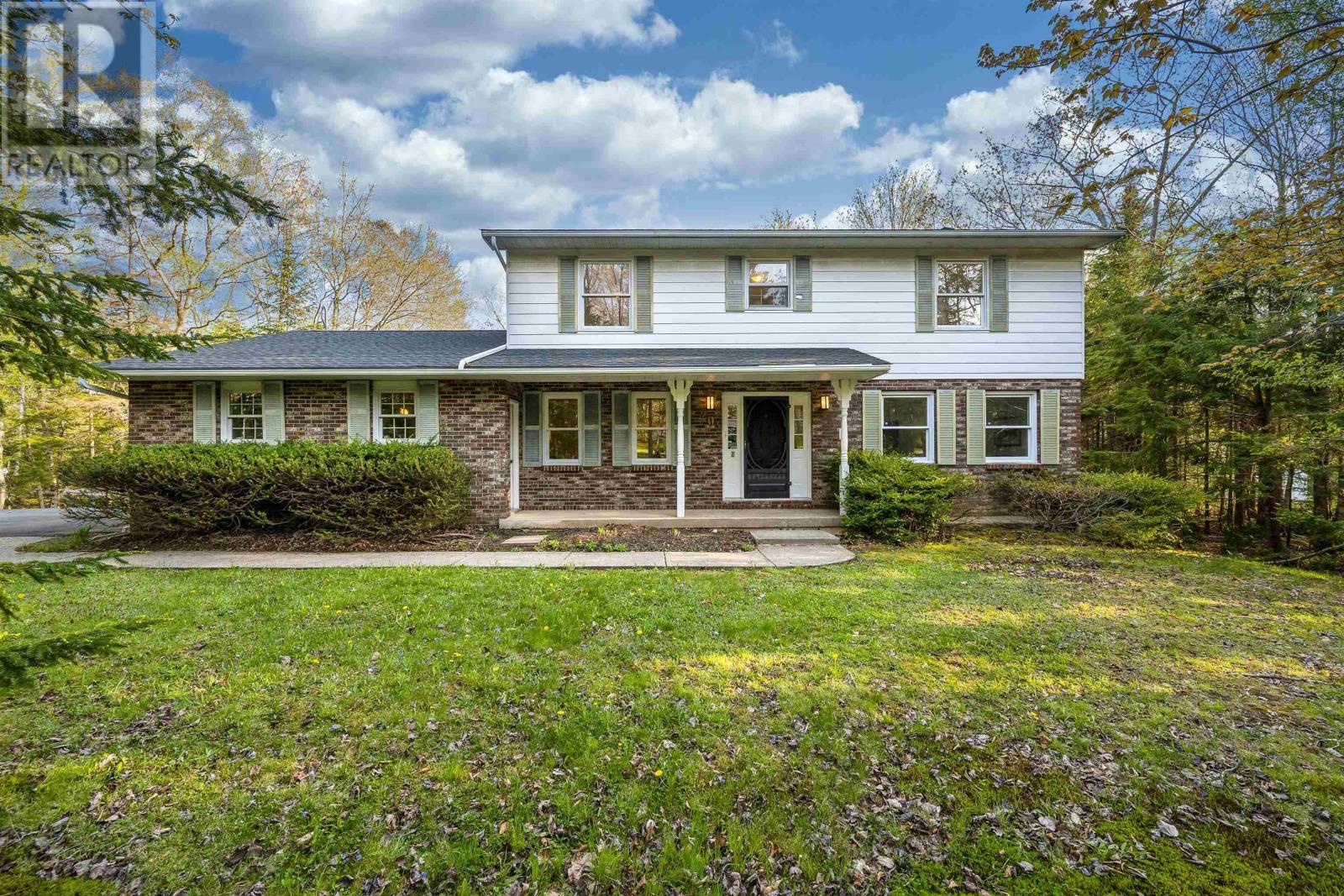Property at 203 Richardson Drive image 1