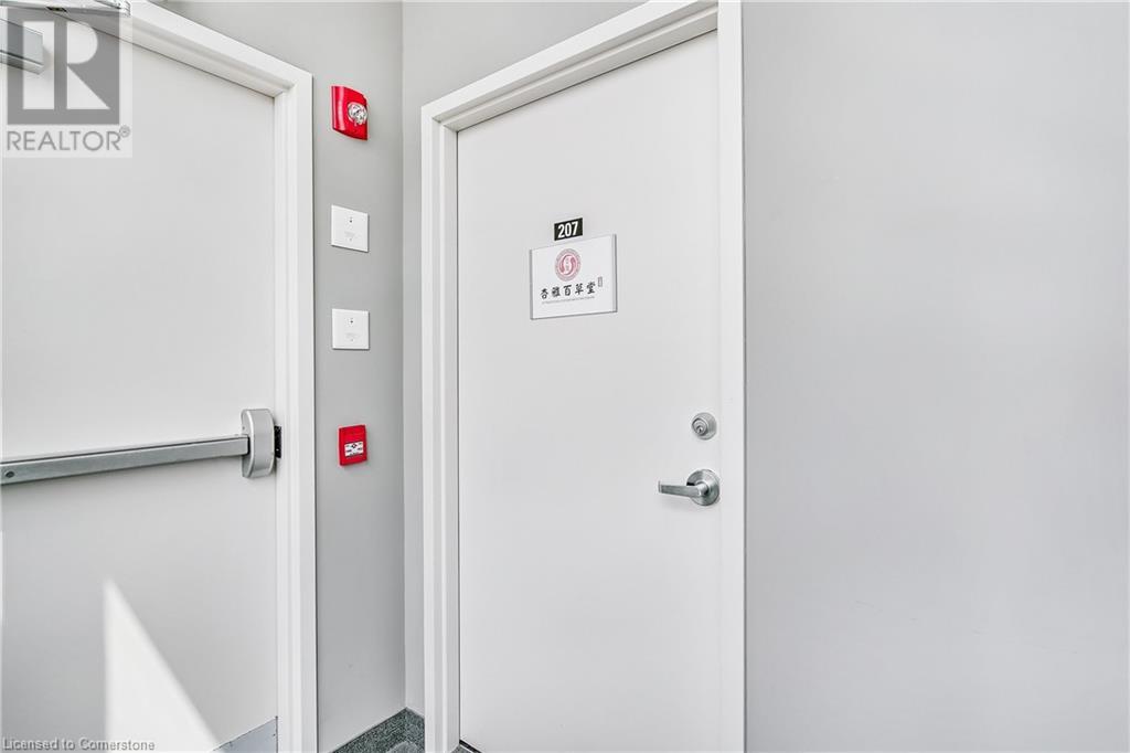 1040 Garner Road W Unit# 207, Ancaster, Ontario  L9G 3K9 - Photo 6 - 40743047