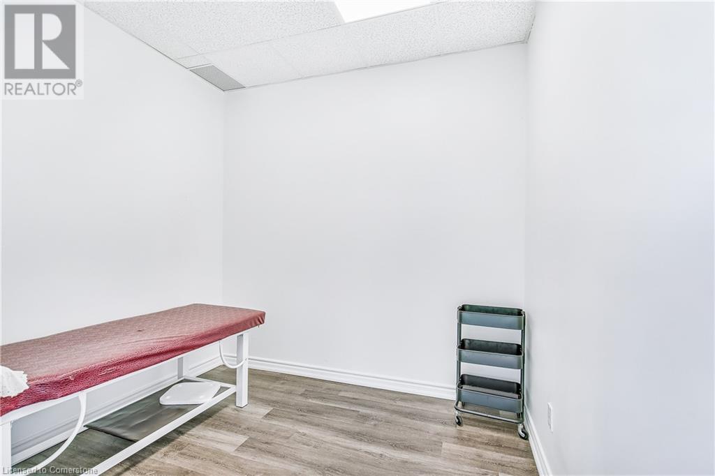 1040 Garner Road W Unit# 207, Ancaster, Ontario  L9G 3K9 - Photo 19 - 40743047