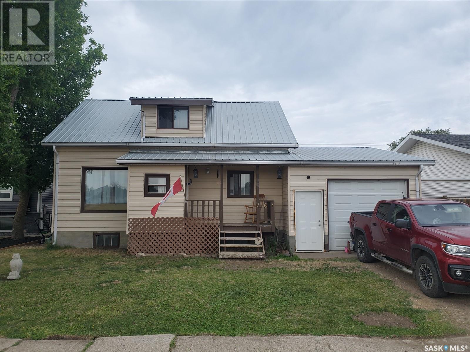 264 5th AVENUE W, unity, Saskatchewan