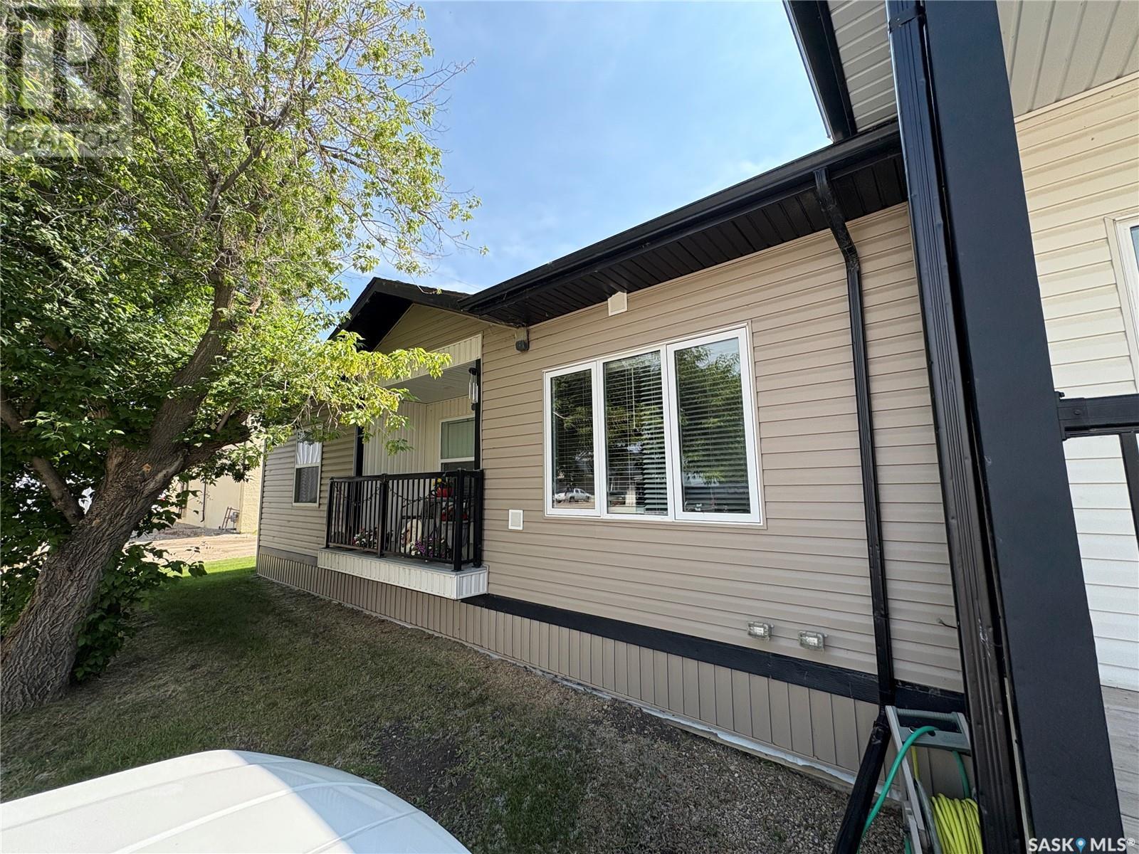 Property at 103 120 Wells AVENUE image 4