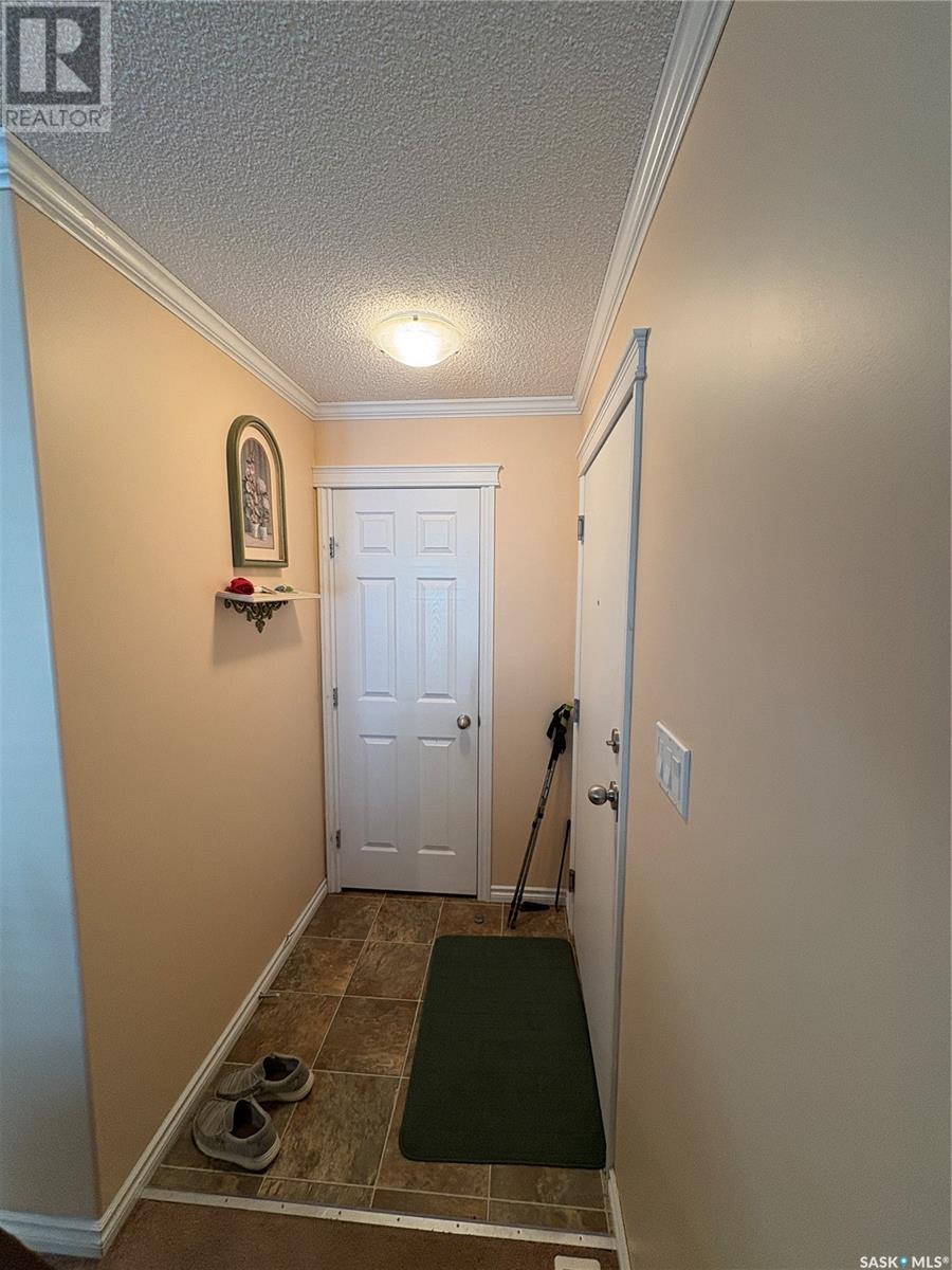 103 120 Wells Avenue, Langenburg, Saskatchewan  S0A 2A0 - Photo 6 - SK010074