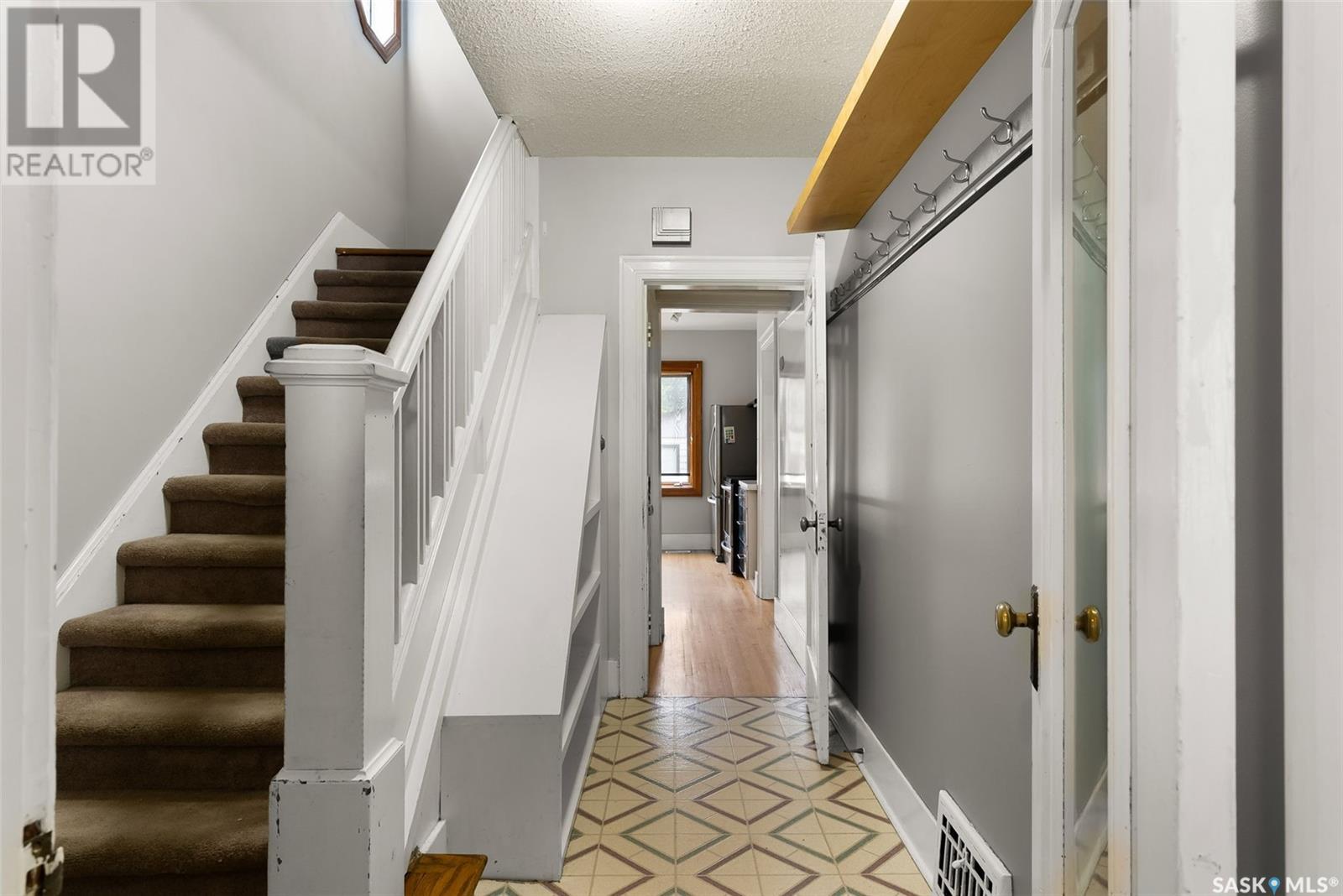 Property at 1937 Toronto STREET image 3