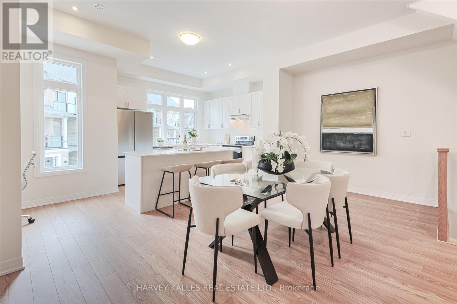 75 De La Roche Drive, Vaughan, Ontario  L4H 4Z2 - Photo 18 - N12233098