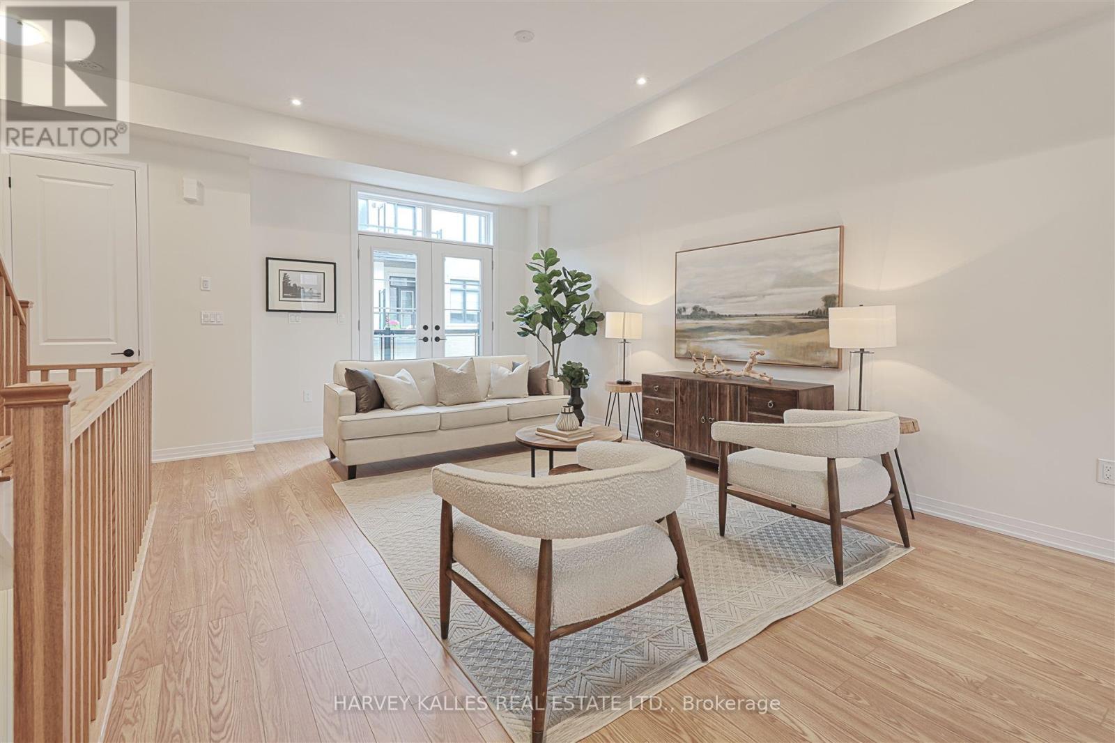 75 De La Roche Drive, Vaughan, Ontario  L4H 4Z2 - Photo 6 - N12233098