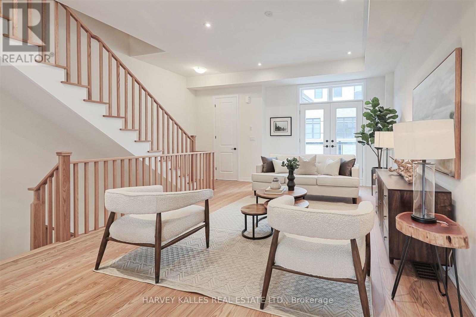 75 De La Roche Drive, Vaughan, Ontario  L4H 4Z2 - Photo 8 - N12233098