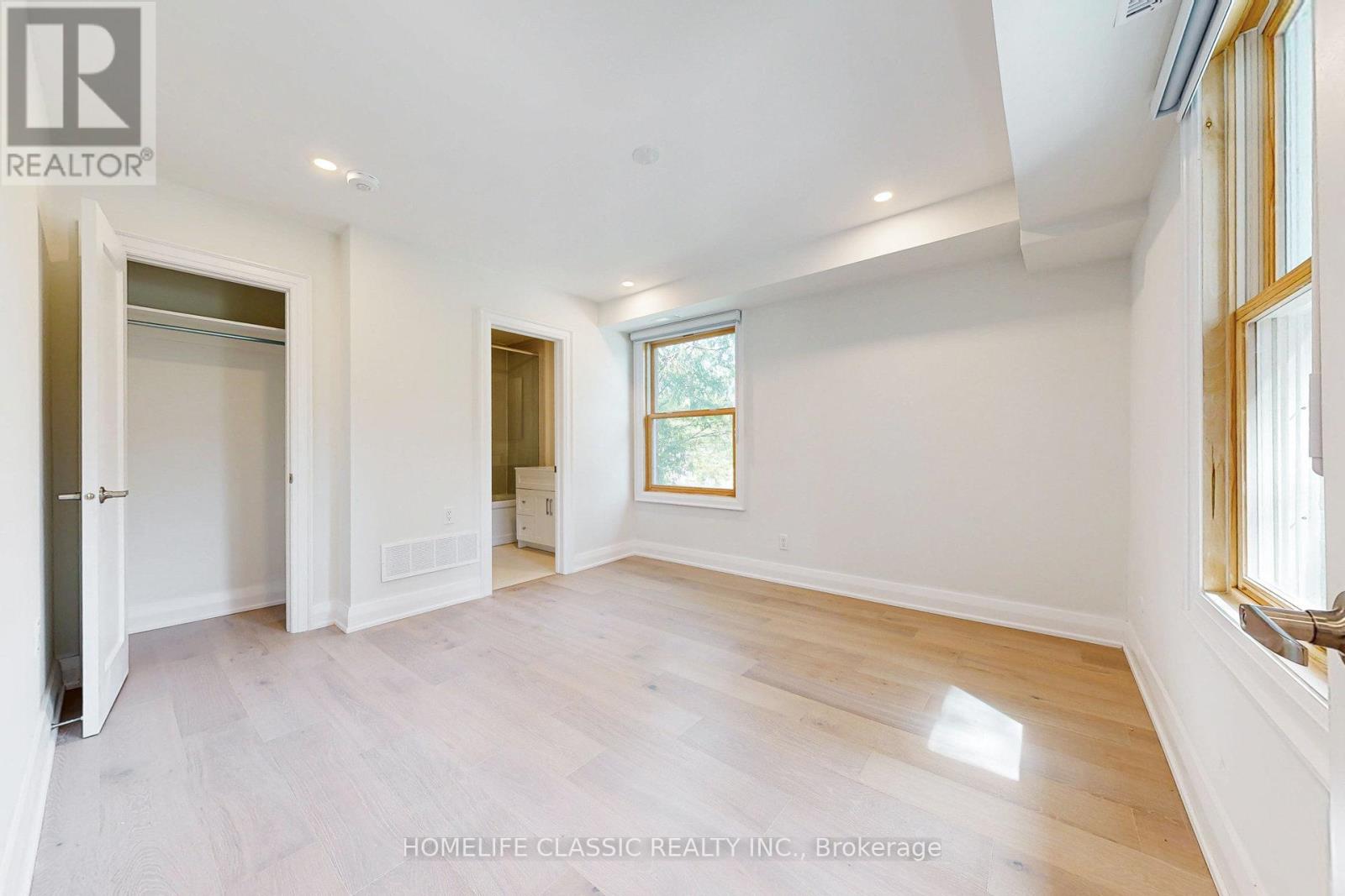 Unit A - 33 Centre Street, Vaughan (Crestwood-Springfarm-Yorkhill), Ontario  L4J 1G1 - Photo 16 - N12233508