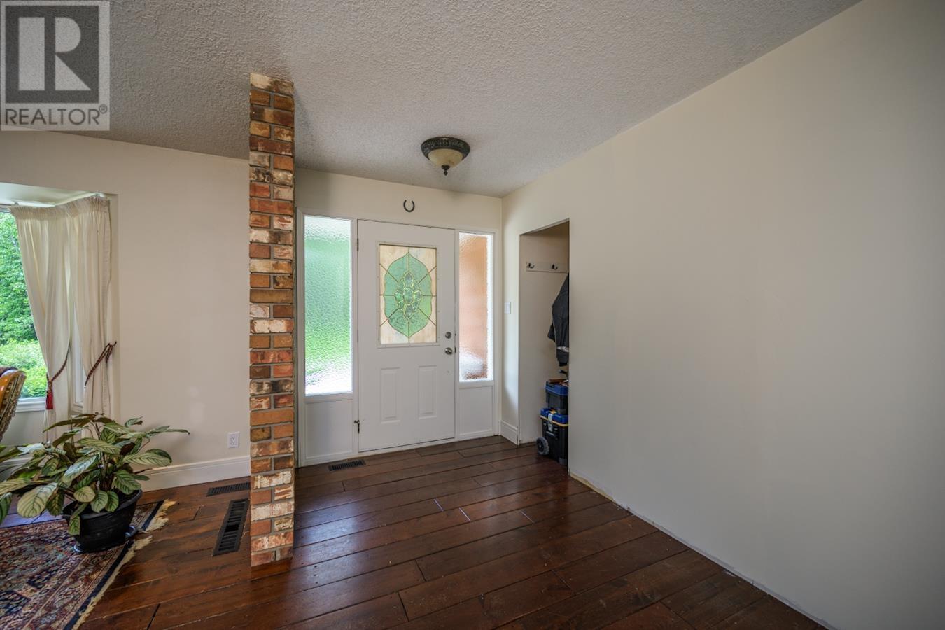 Property at 10340 HUCKLEBERRY ROAD image 4