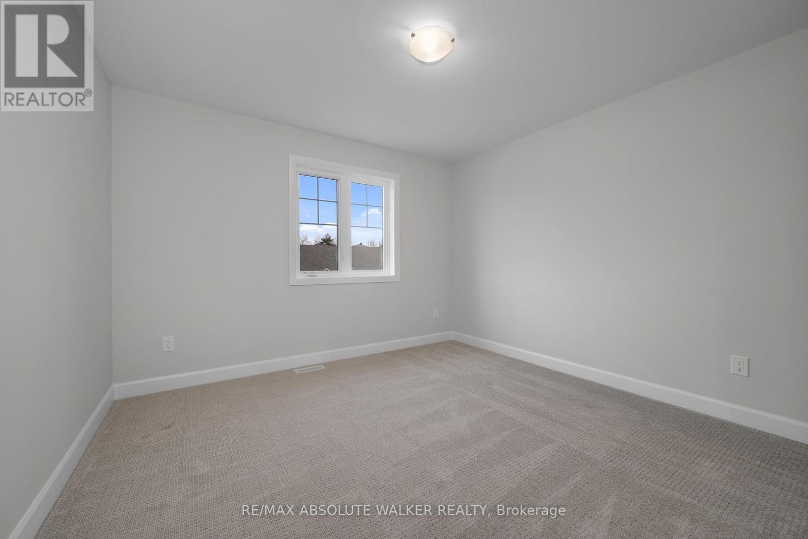 231 L'etang Street, Clarence-Rockland, Ontario K4K 0K1 - Photo 25 - X12233588