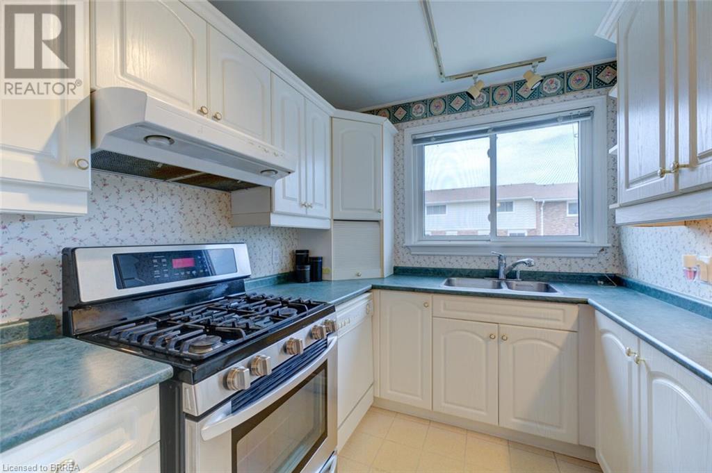 32 Montclair Crescent Unit# 16, Simcoe, Ontario  N3Y 4R9 - Photo 13 - 40739930