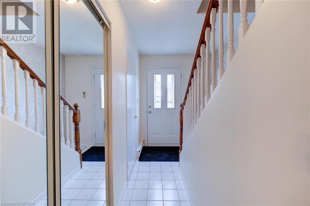 32 Montclair Crescent Unit# 16, Simcoe, Ontario  N3Y 4R9 - Photo 7 - 40739930