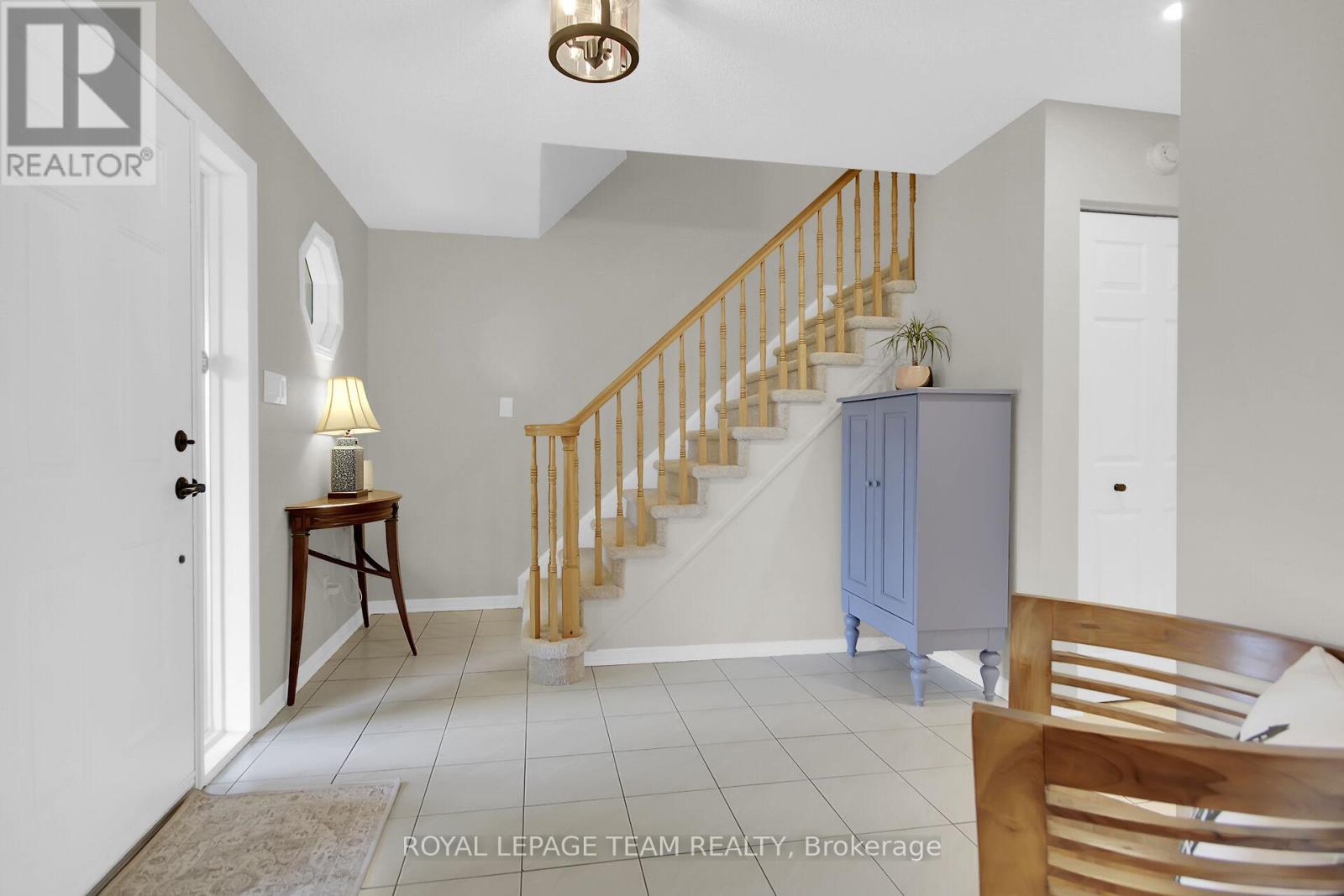 Property at 1571 STANLEYFIELD CRESCENT image 5