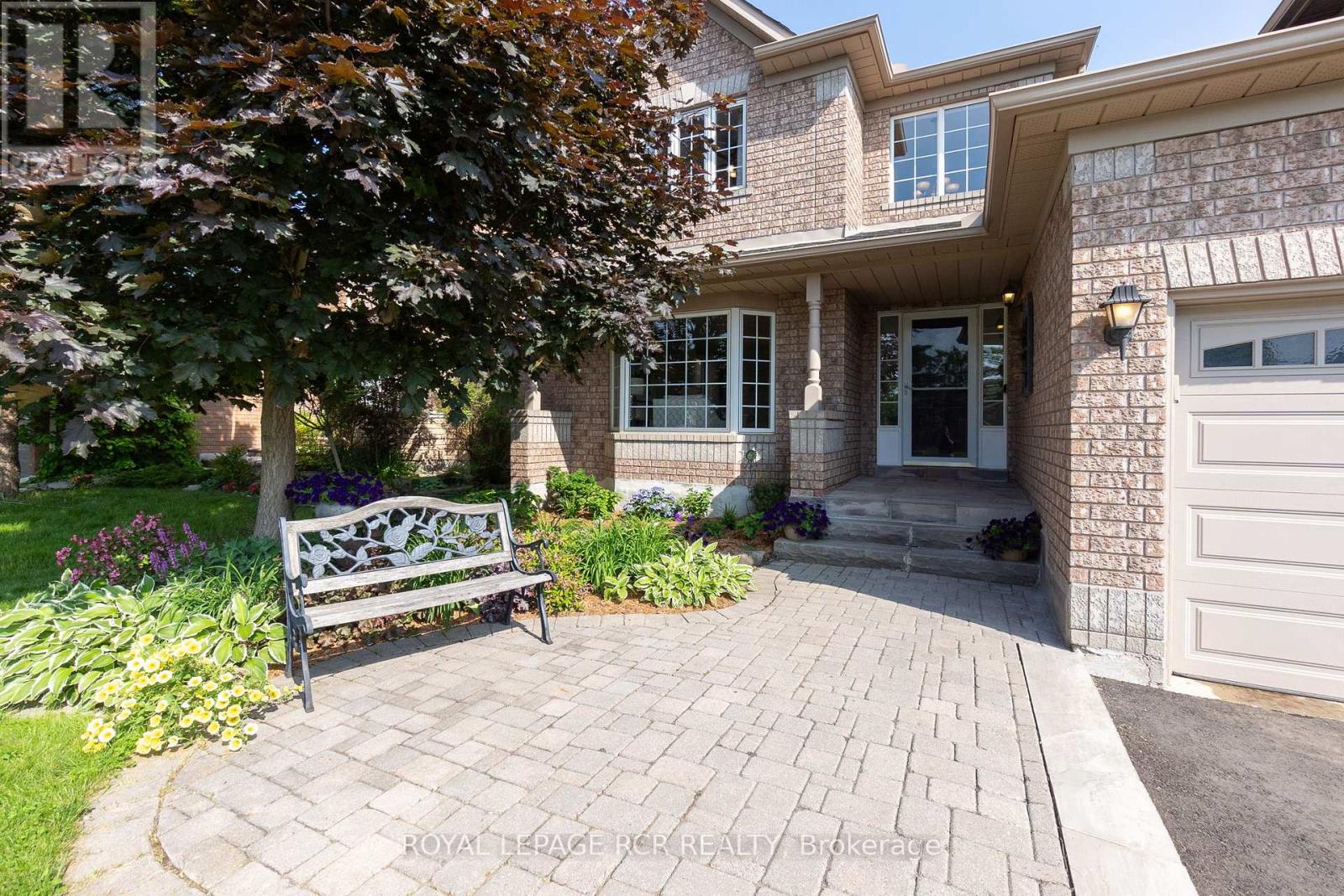 Property at 9 SCHAEFER PLACE image 3