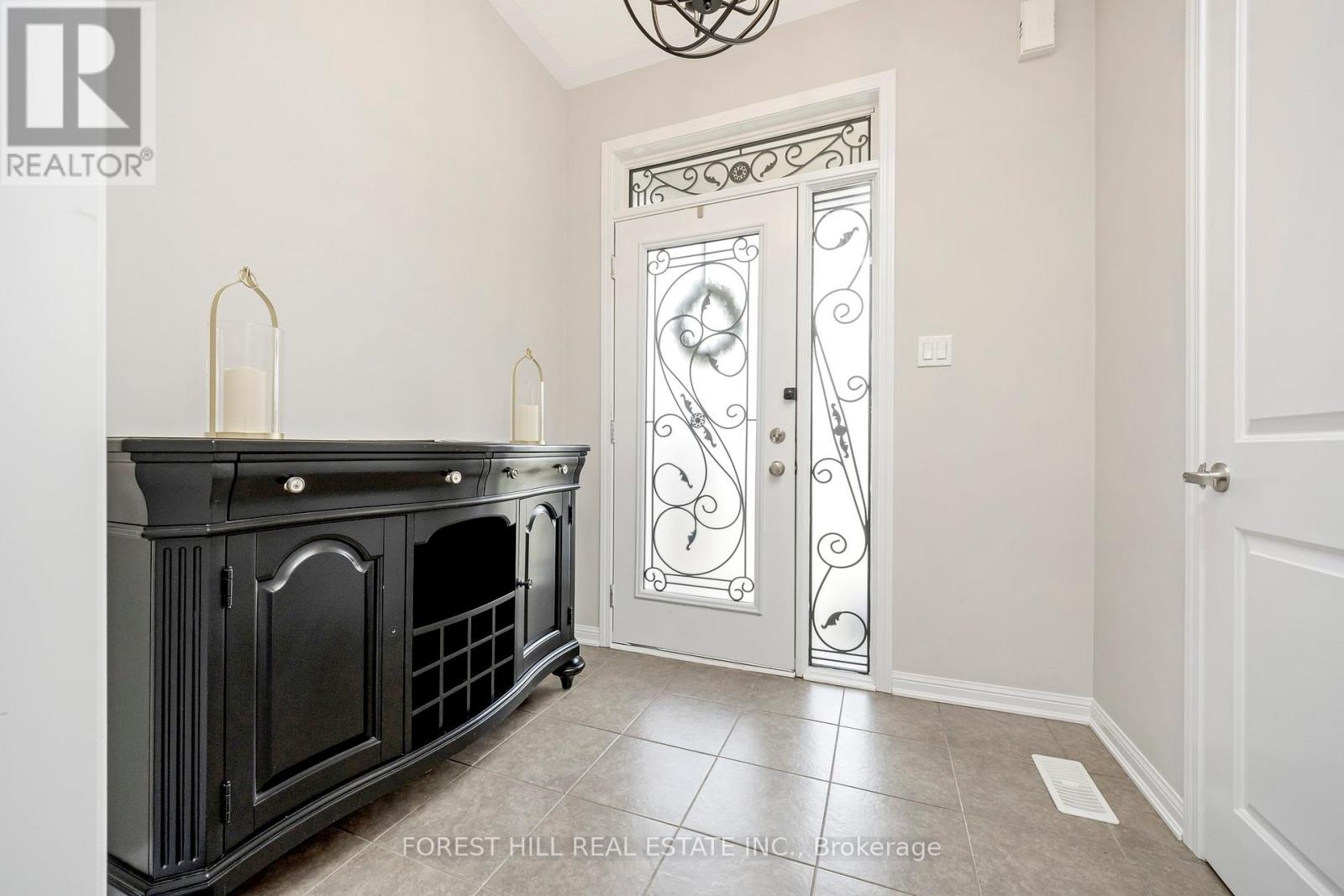 Property at 928 DICE WAY image 2