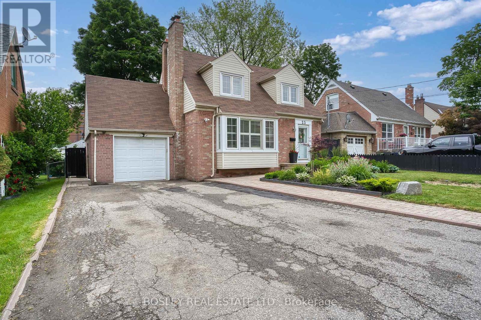 Property at 23 FARNSWORTH DRIVE image 4