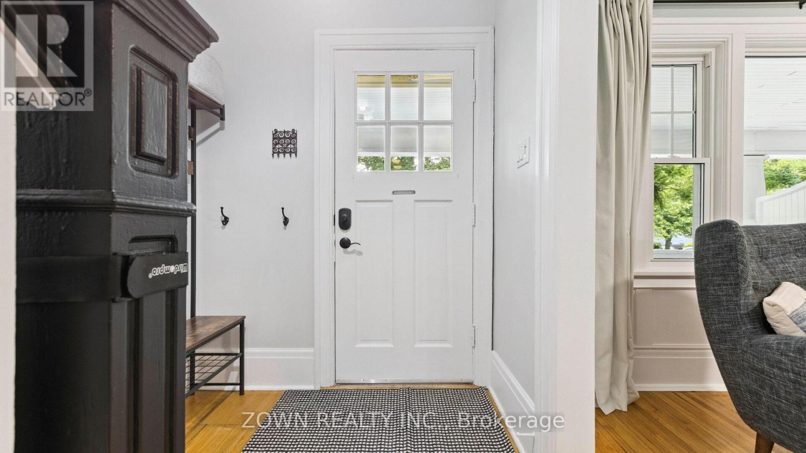 Property at 217 WATERLOO AVENUE image 5