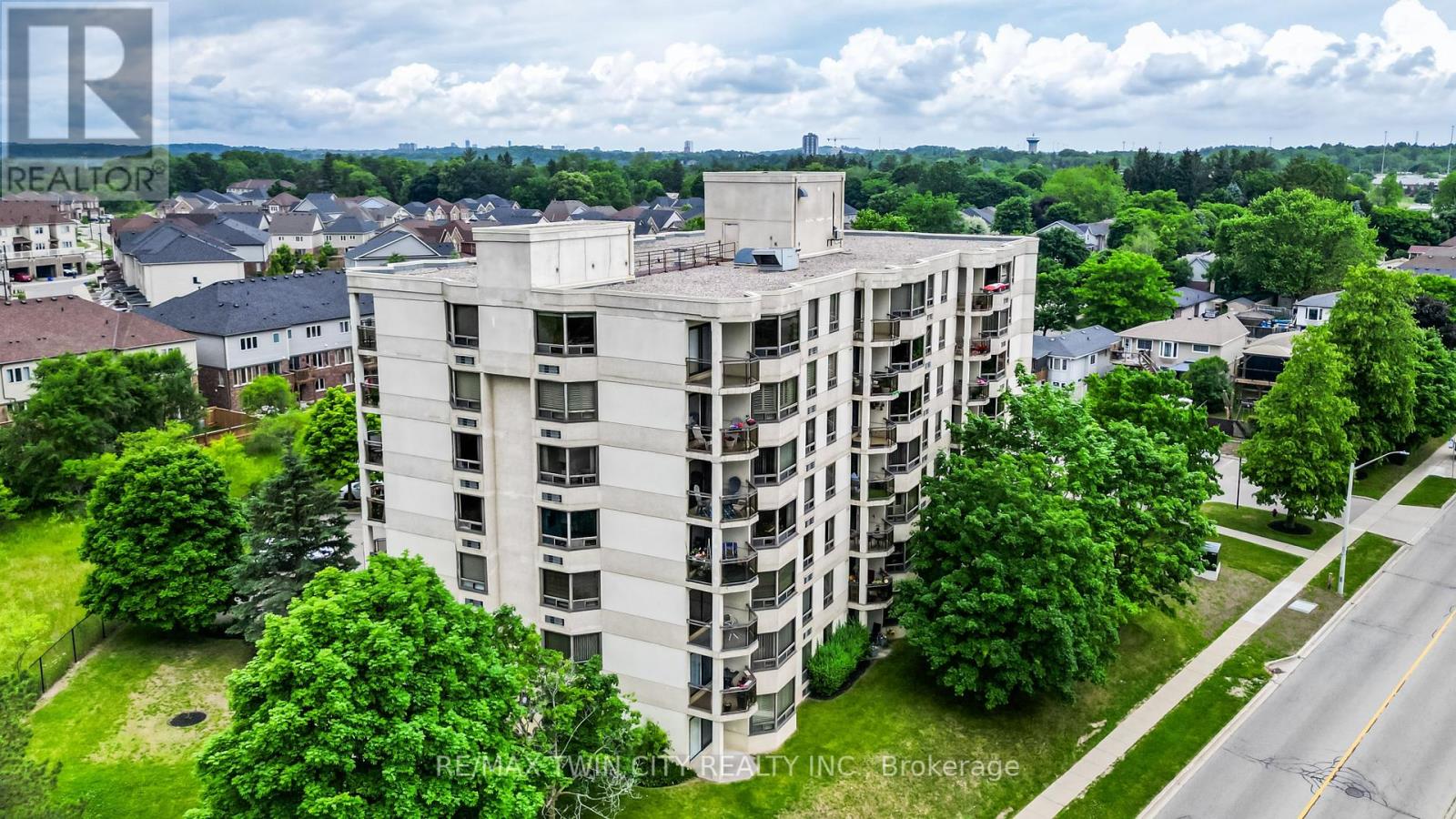 304 - 688 Preston Parkway, Cambridge, Ontario  N3H 5K6 - Photo 35 - X12233255