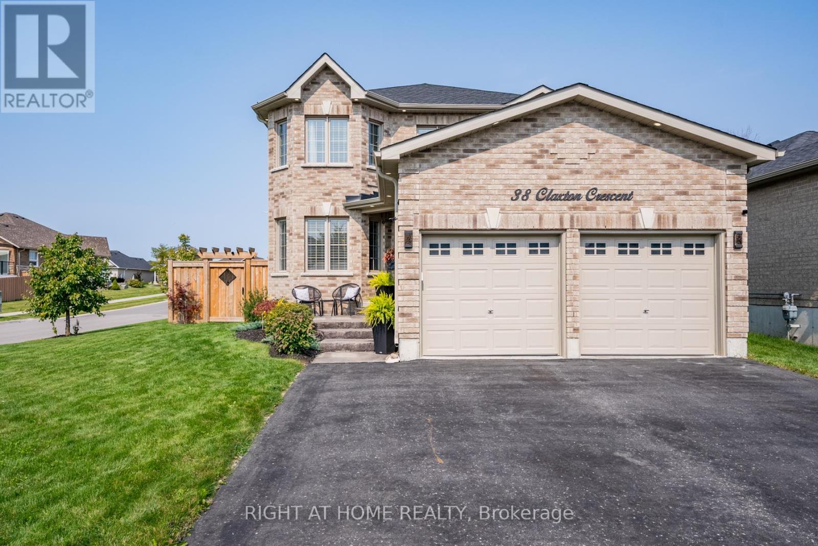 Property at 38 CLAXTON CRESCENT image 3