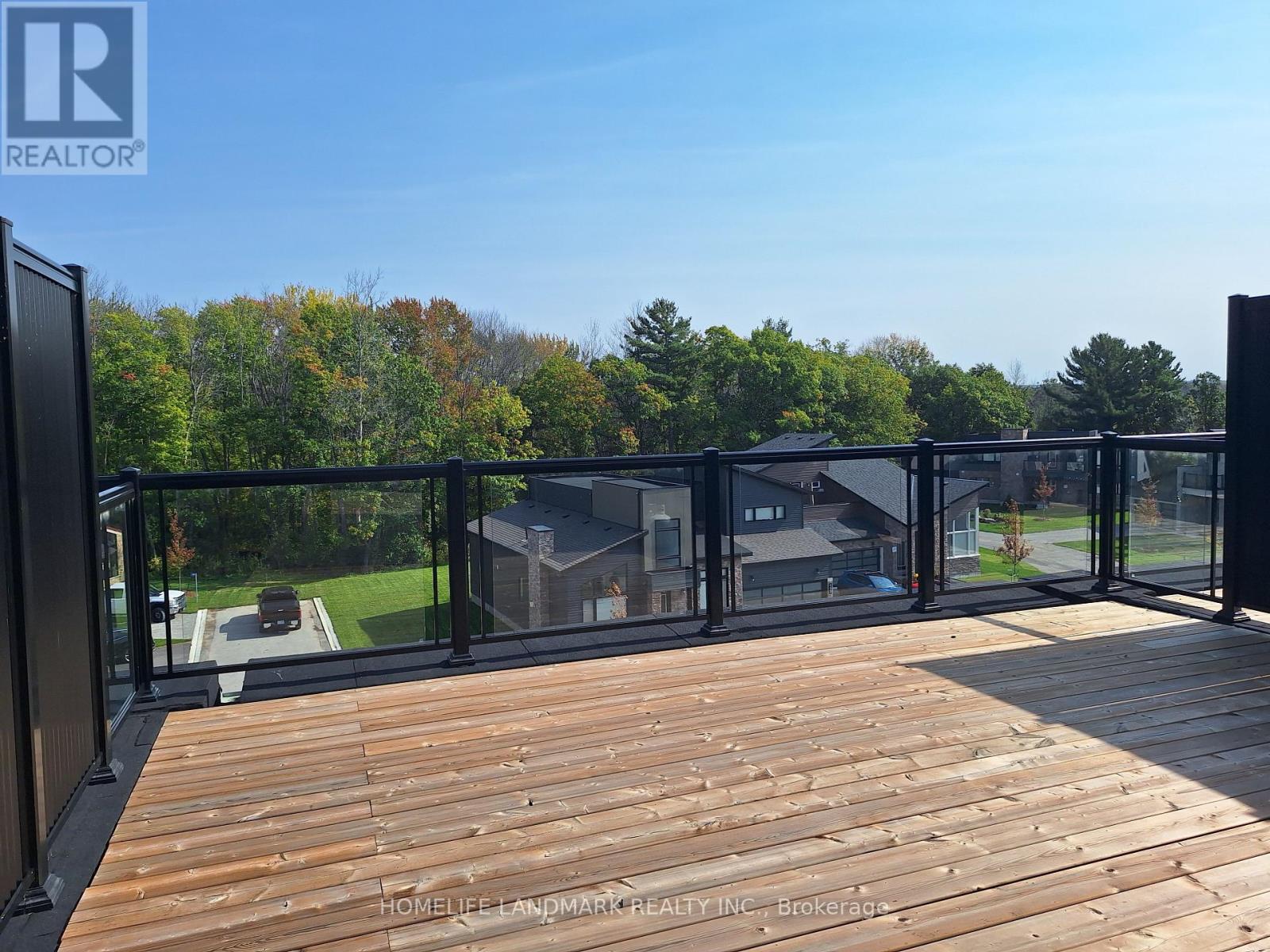 121 Marina Village Drive, Georgian Bay, Ontario  L0K 1S0 - Photo 12 - X12233524