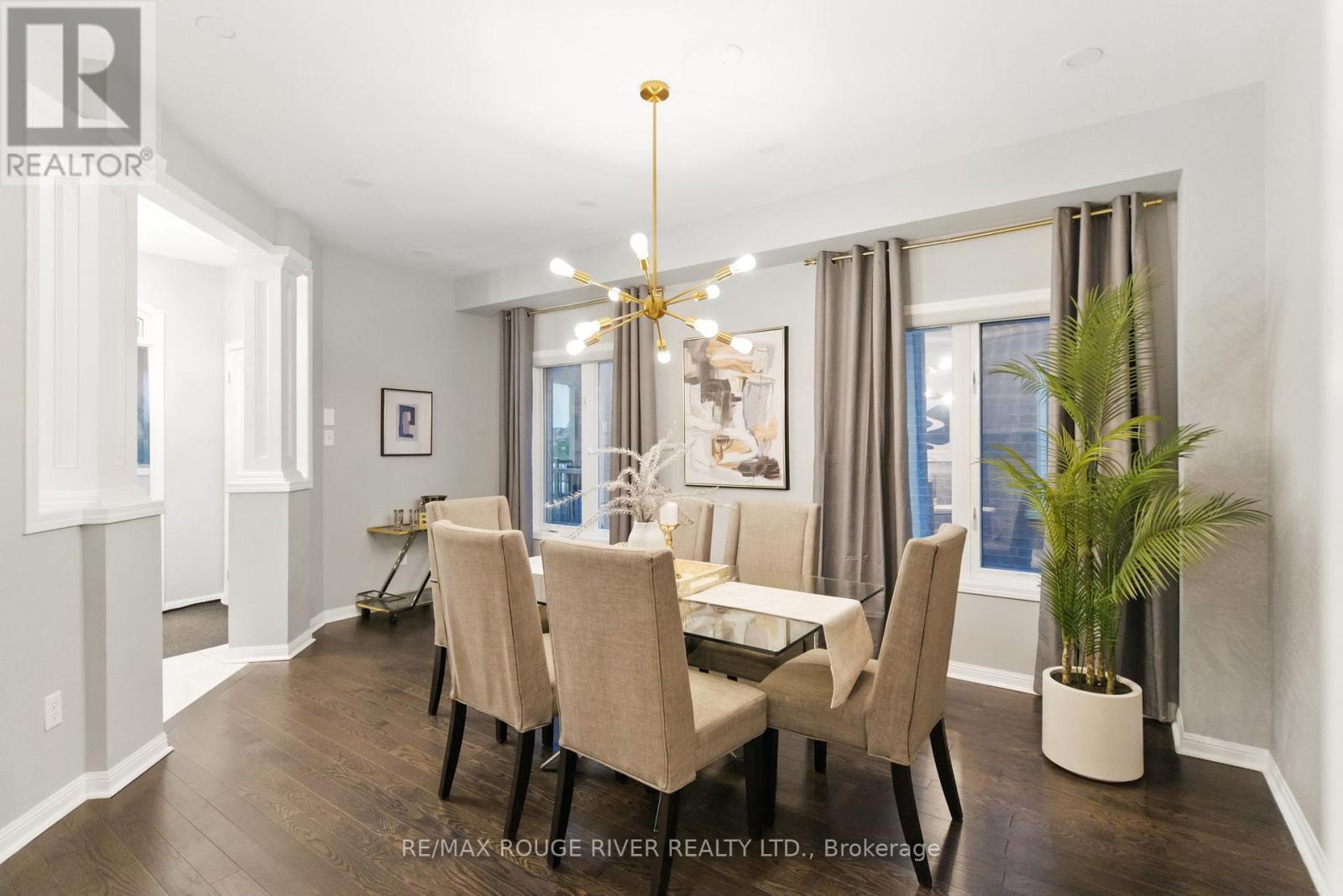Property at 7 EDWIN CARR STREET image 3