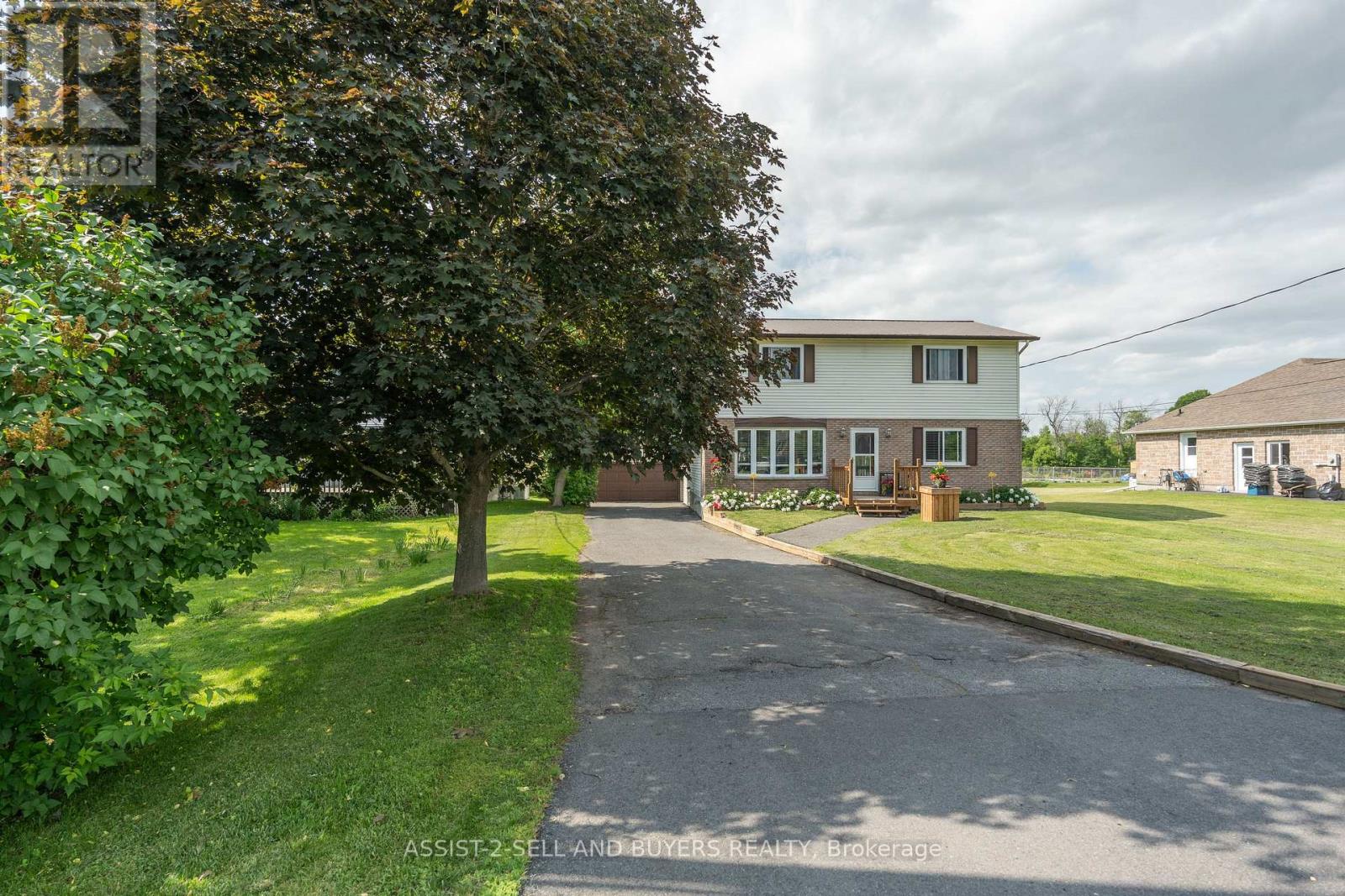 Property at 17407 COUNTY RD 18 ROAD image 2