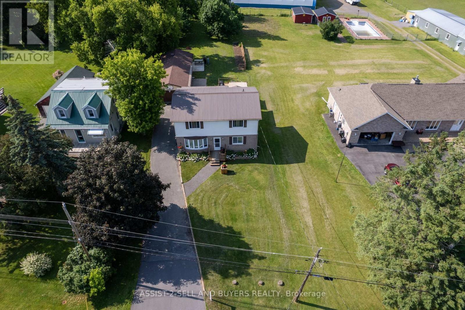 Property at 17407 COUNTY RD 18 ROAD image 5