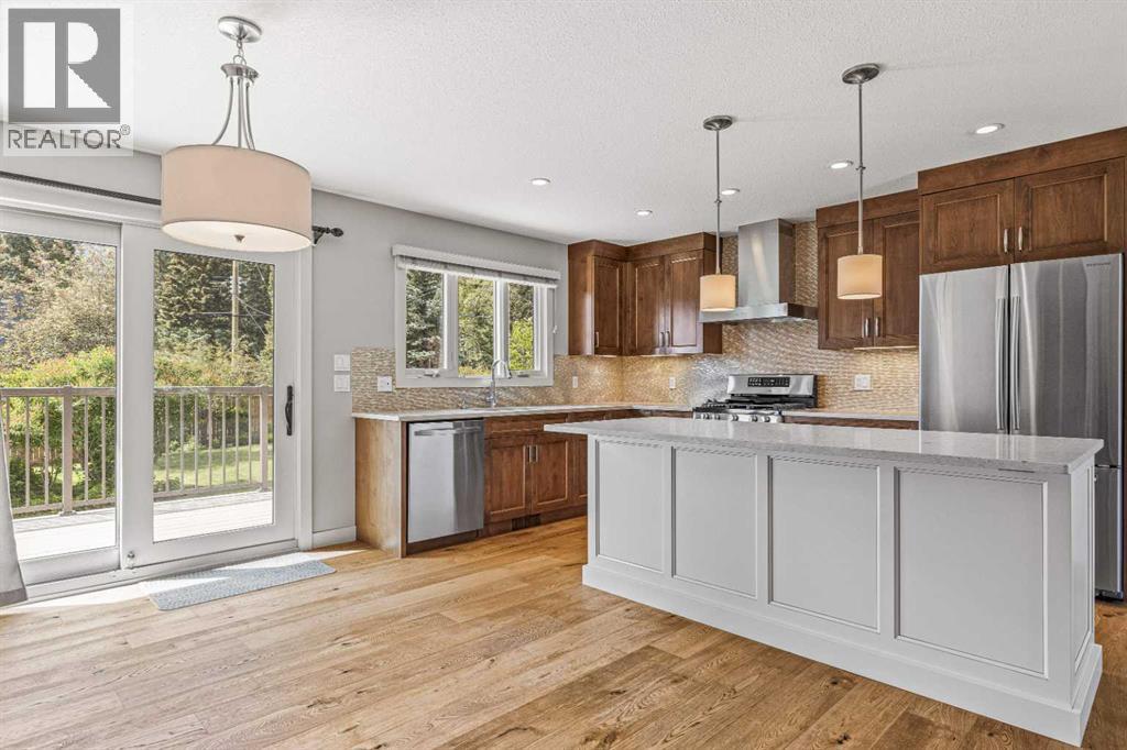 949 13th Street, Canmore, Alberta  T1W 1W4 - Photo 6 - A2189041