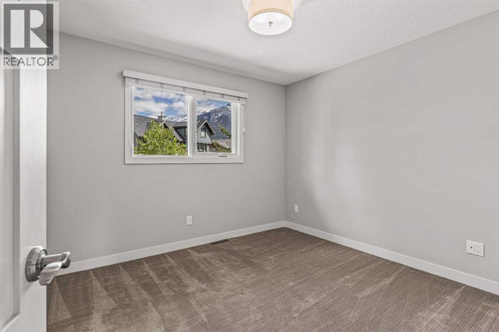 949 13th Street, Canmore, Alberta  T1W 1W4 - Photo 20 - A2189041