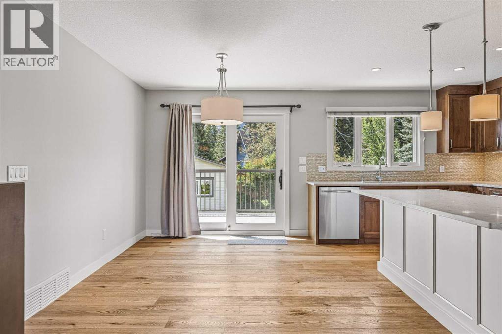 949 13th Street, Canmore, Alberta  T1W 1W4 - Photo 14 - A2189041