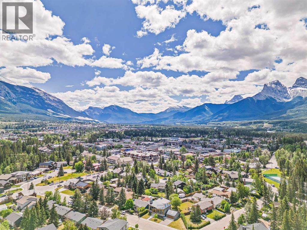 949 13th Street, Canmore, Alberta  T1W 1W4 - Photo 40 - A2189041