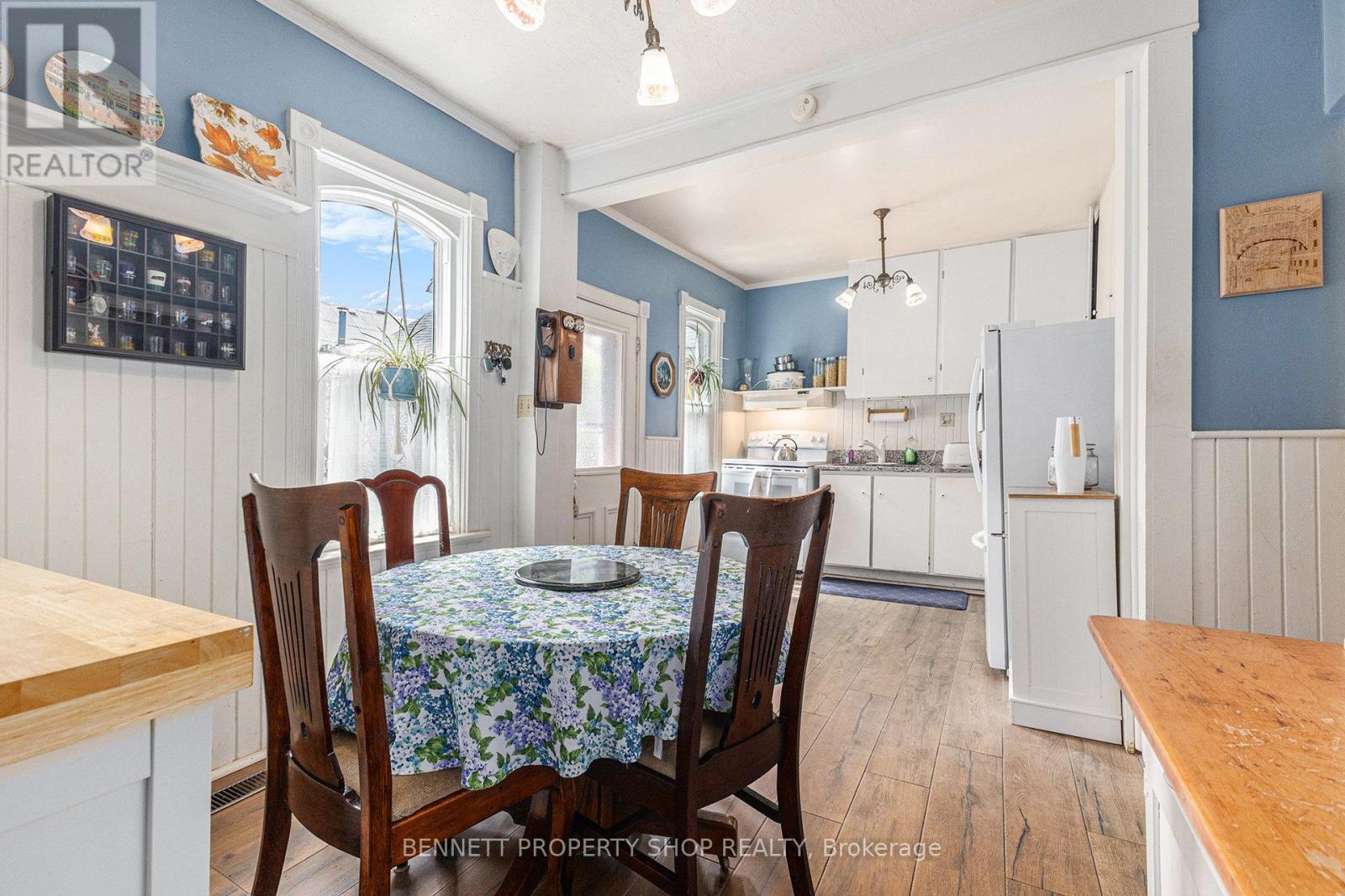 10 Rochester Street, Carleton Place, Ontario  K7C 2R1 - Photo 12 - X12233797