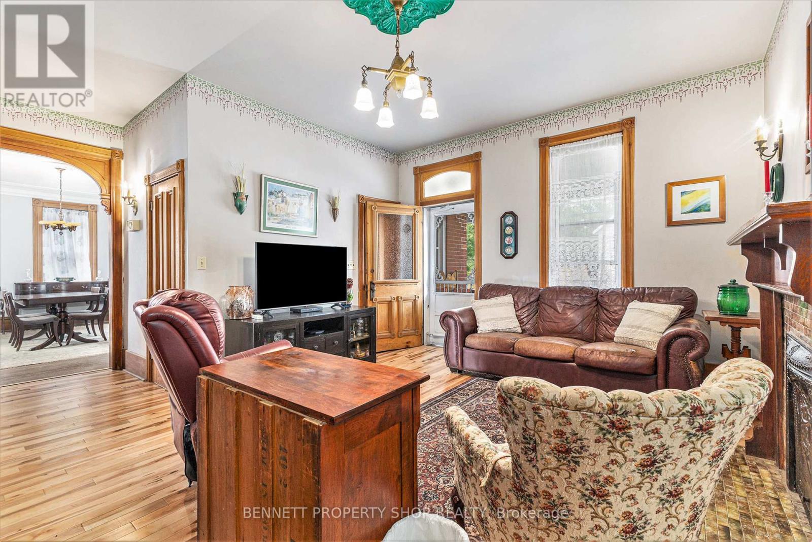 10 Rochester Street, Carleton Place, Ontario  K7C 2R1 - Photo 15 - X12233797