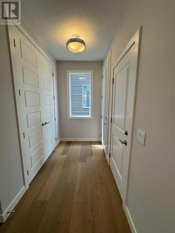 Property at 91 Waterford Manor image 5