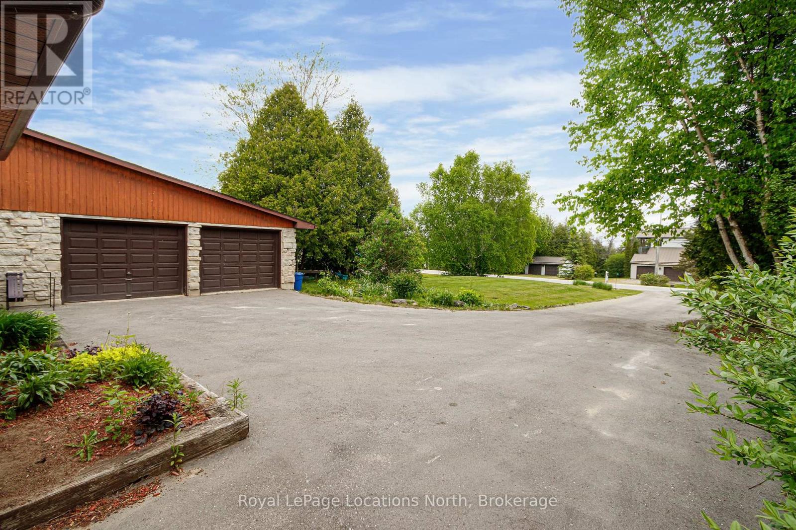 296 Lakeshore Road N, Meaford, Ontario  N4L 1W5 - Photo 40 - X12233726