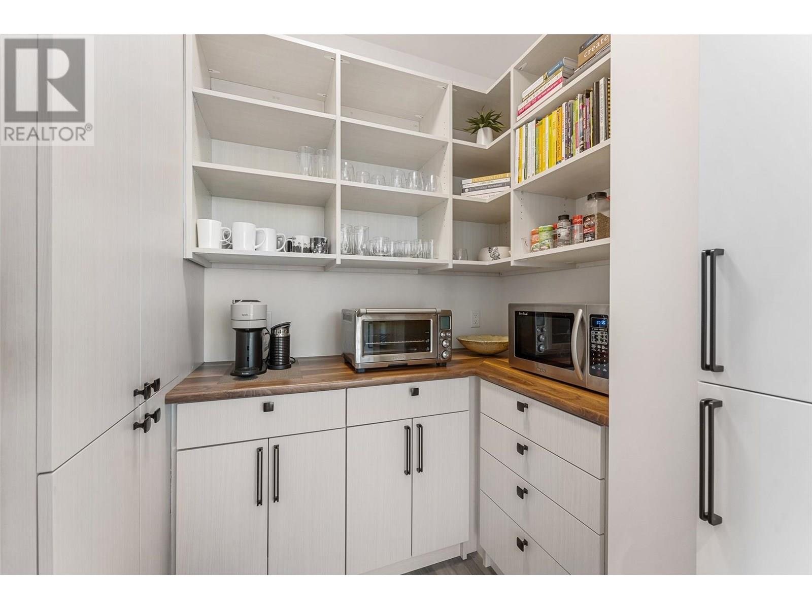Property at 1384 Pinot Noir Drive image 2