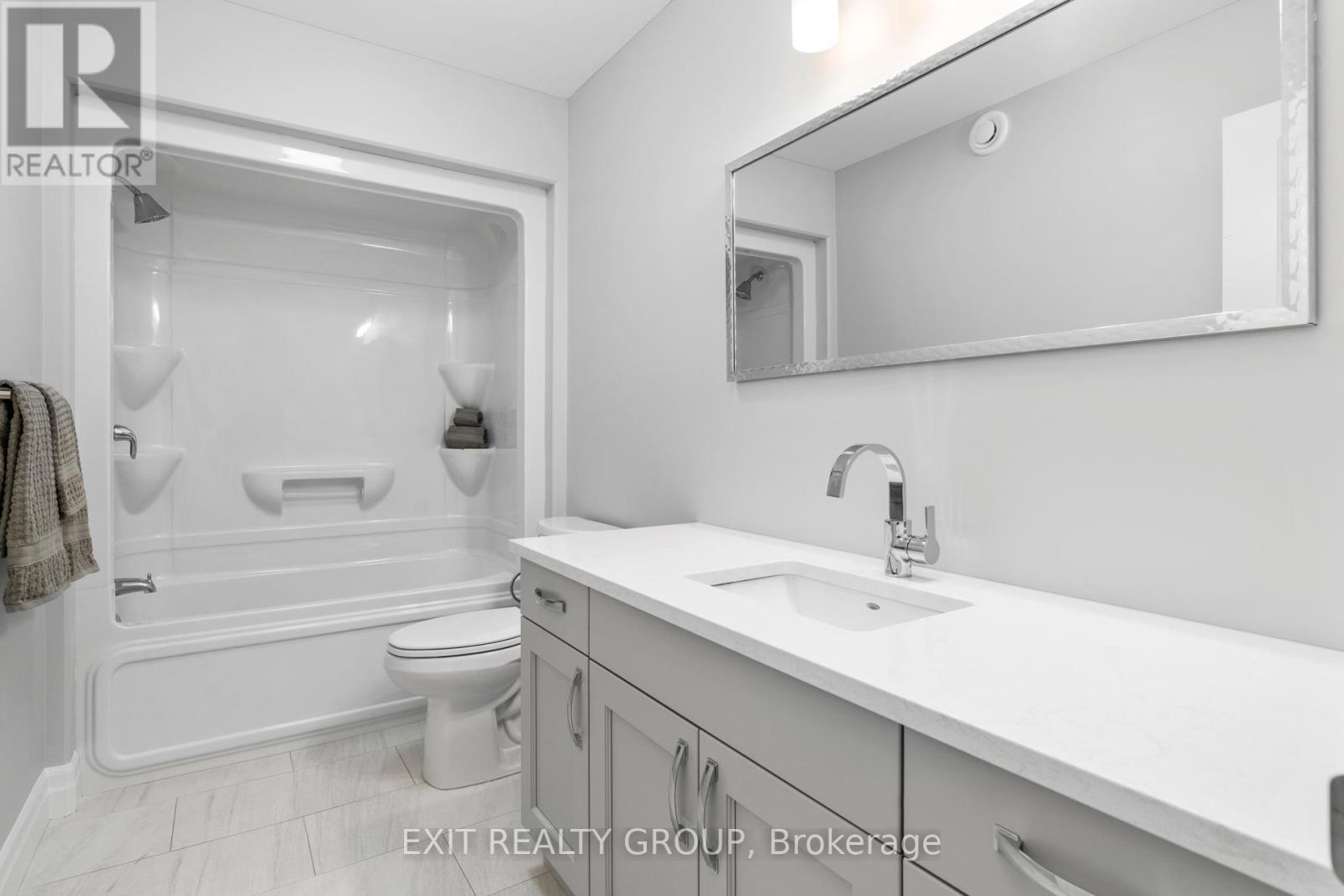99 Wims Way, Belleville (Thurlow Ward), Ontario  K8N 0H7 - Photo 14 - X12233829