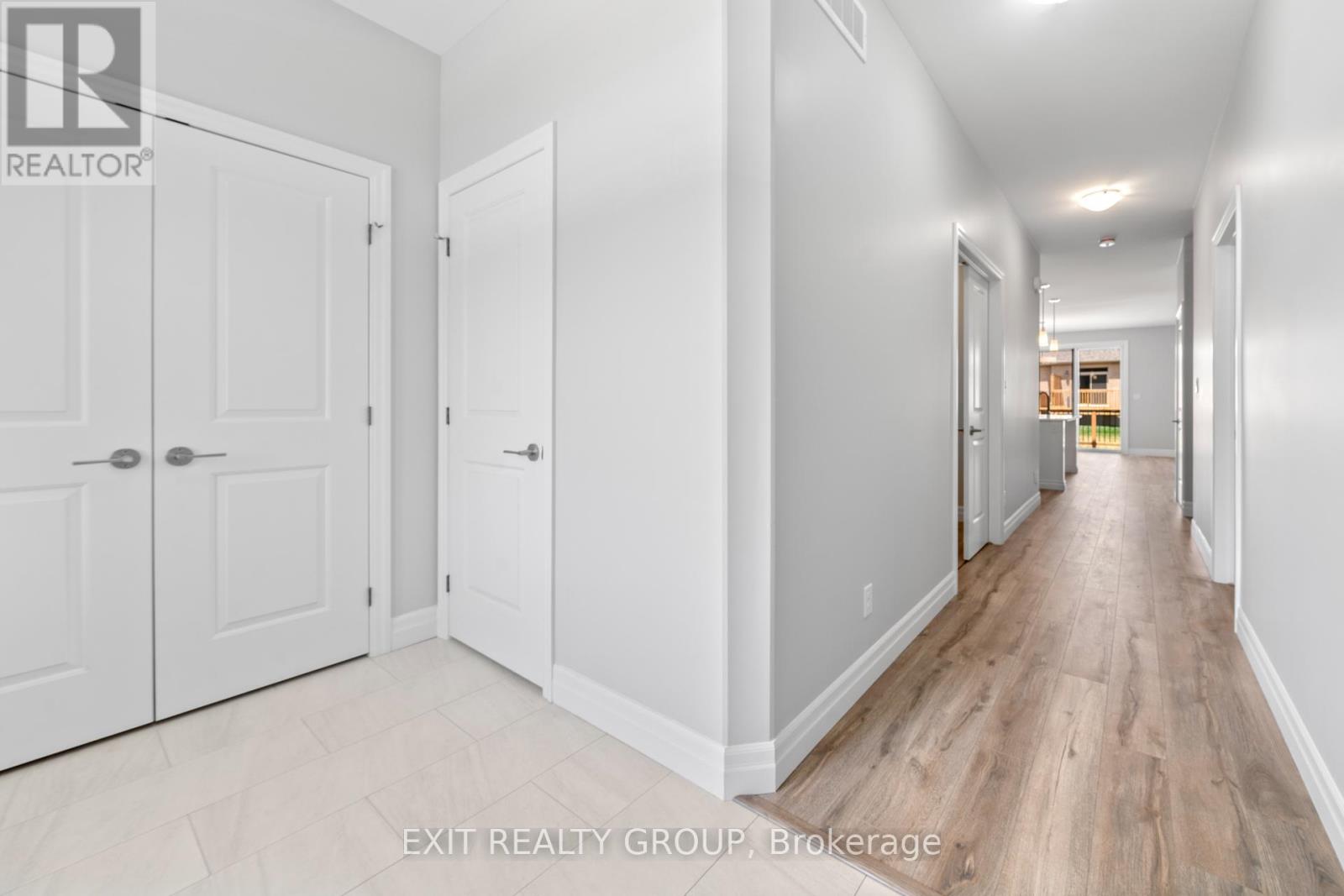 99 Wims Way, Belleville (Thurlow Ward), Ontario  K8N 0H7 - Photo 6 - X12233829