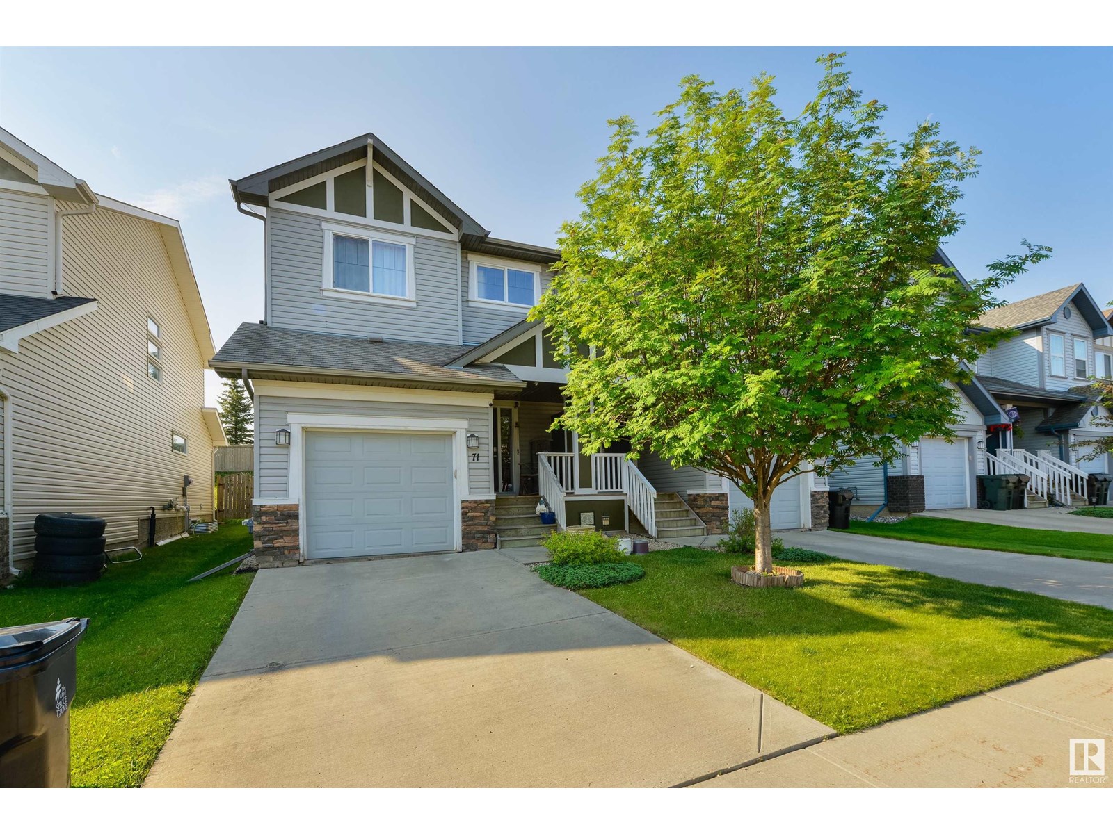 Property at 71 HARTWICK LO image 1