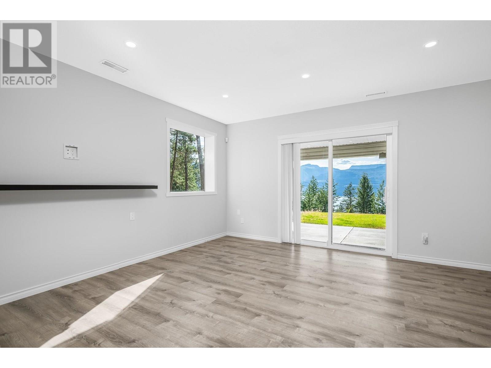 Property at 15990 Barkley Road image 2