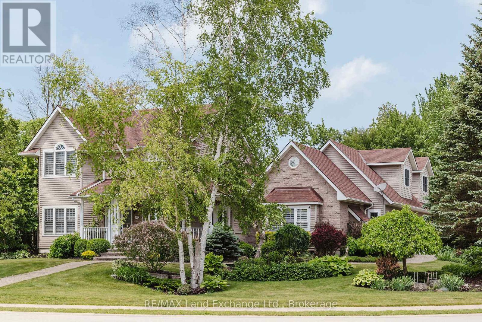 169 Trillium Drive, Saugeen Shores, Ontario  N0H 2C2 - Photo 2 - X12233812